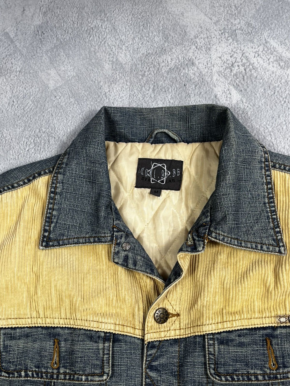 Vintage Vintage Y2K Denim/Corduroy jacket streetwear 00s style M Size US M / EU 48-50 / 2 - 5 Thumbnail