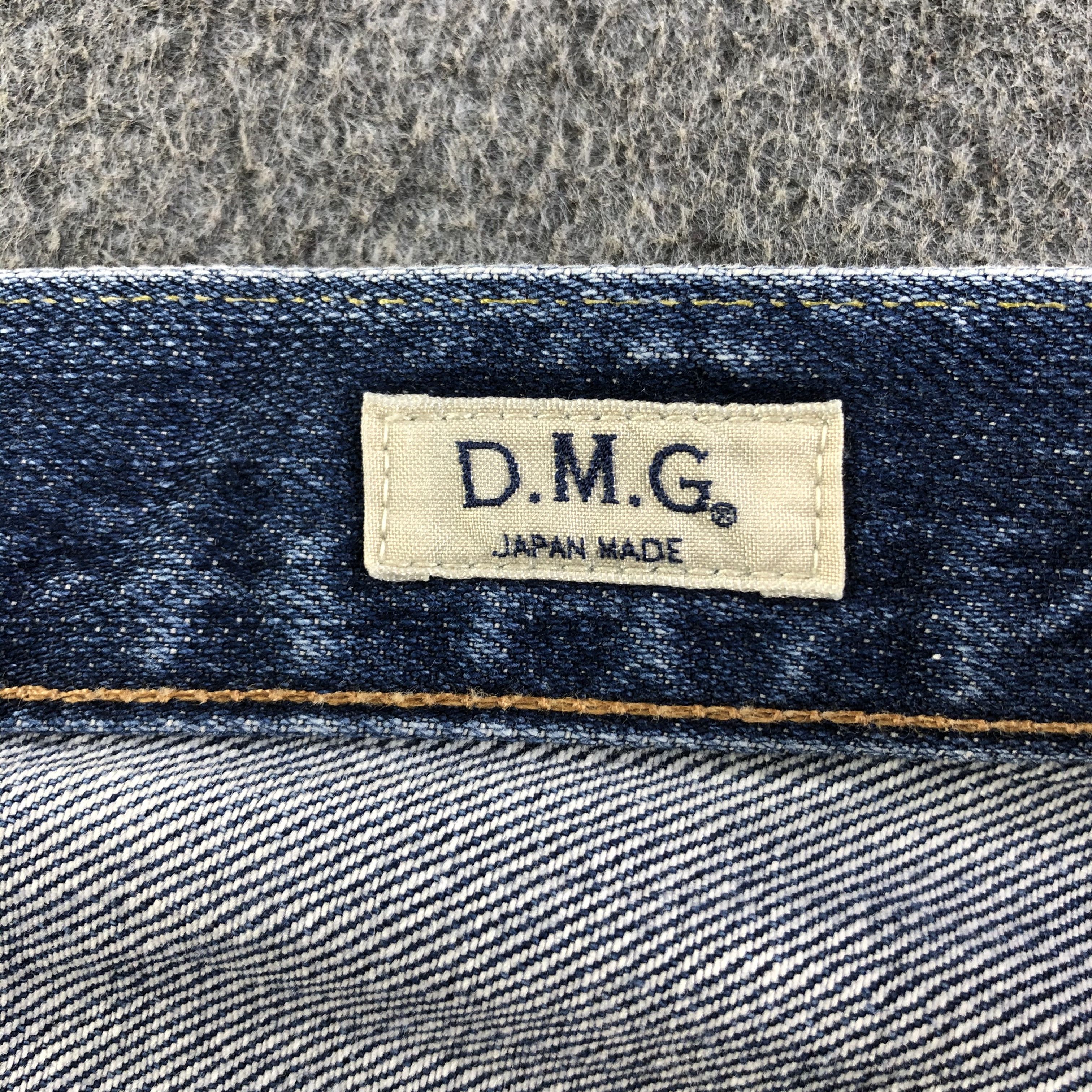 Vintage Vintage Blue Wash D.M.G Jeans-J2958 Size US 29 - 8 Thumbnail