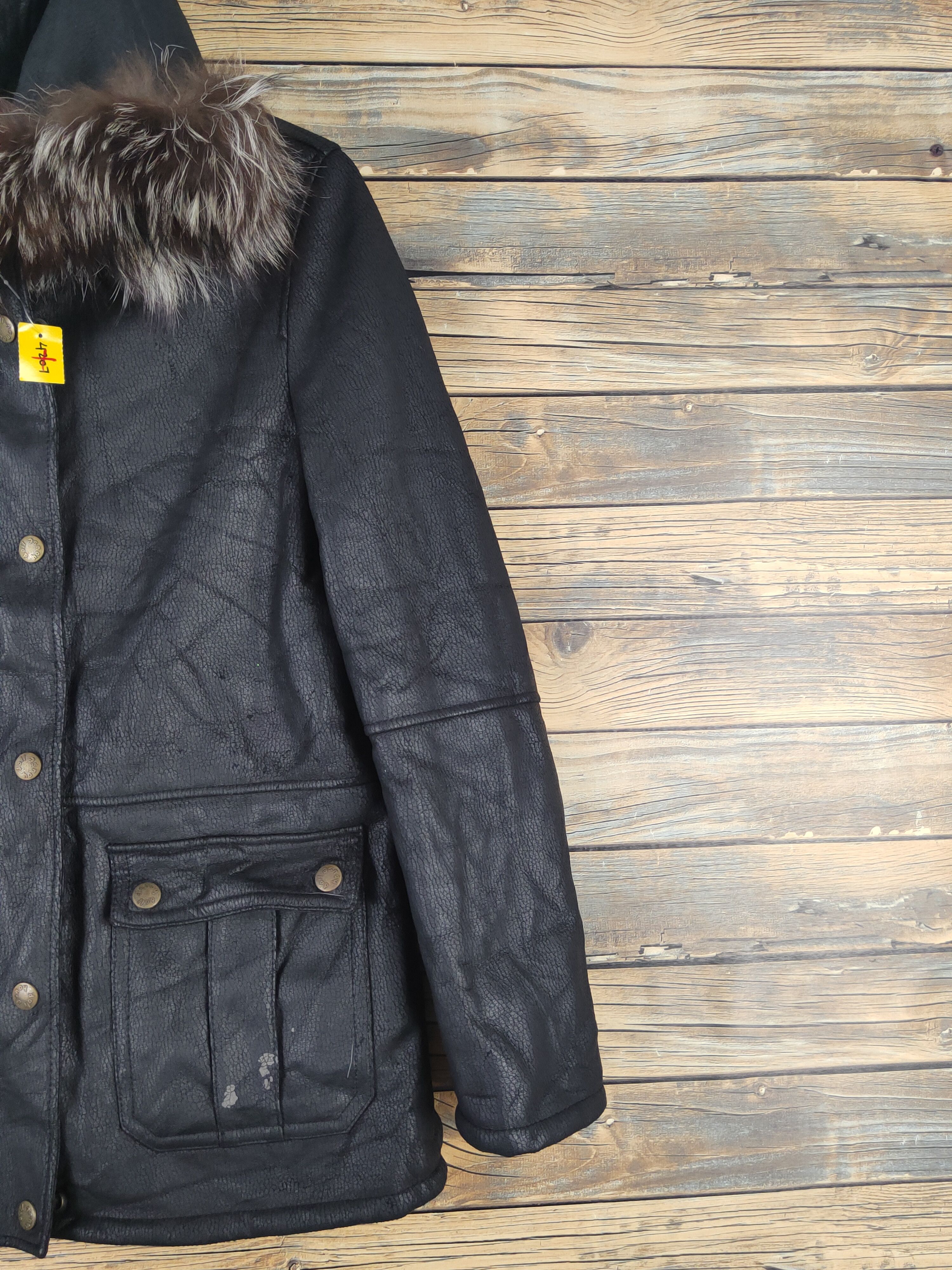 Japanese Brand Dollhouse Black Hoodie fur shaggy Leather Jackets #W1117 Size S / US 4 / IT 40 - 6 Thumbnail