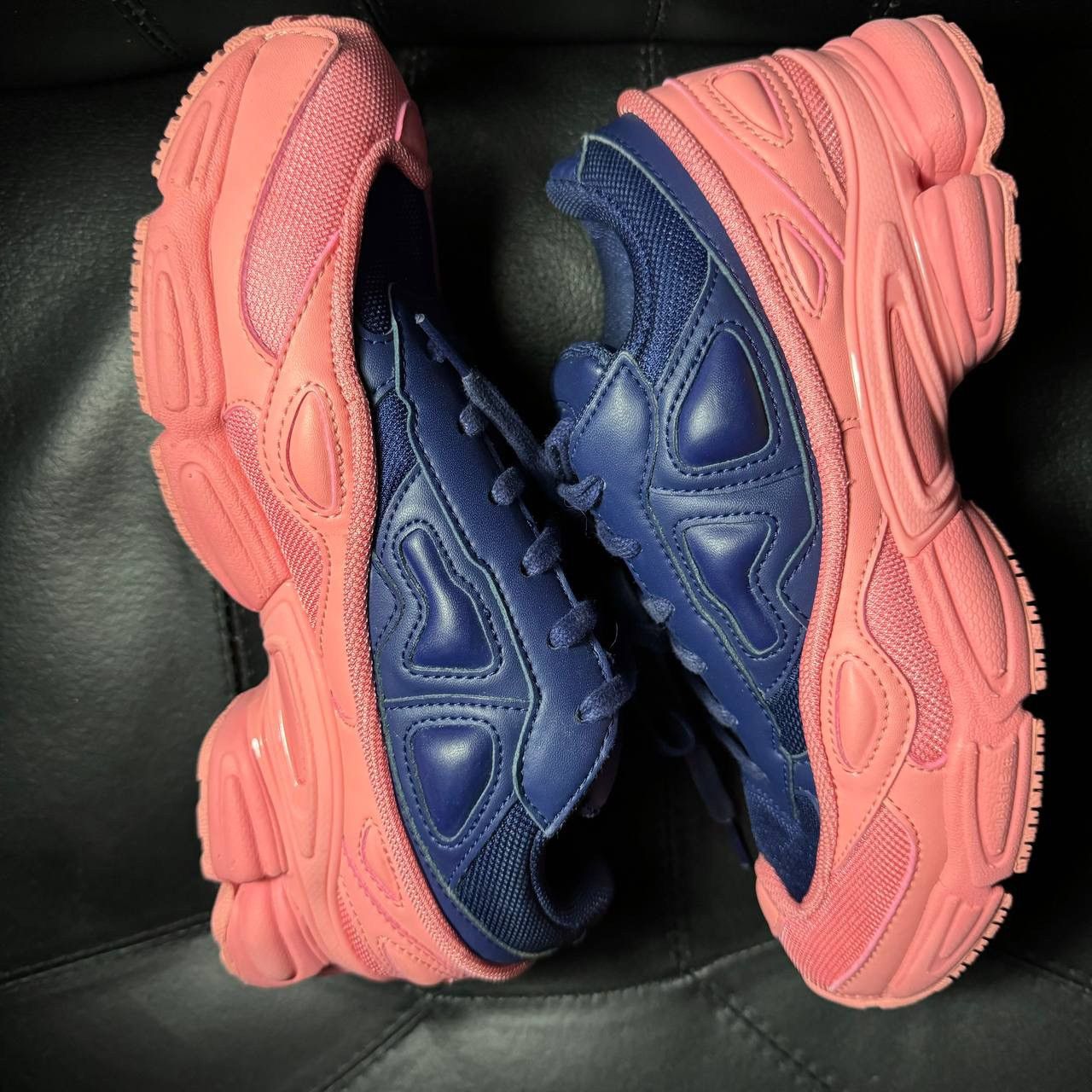Adidas × Raf Simons 6us Adidas Raf Simons Ozweego tacros Size US 6 / EU 39 - 5 Thumbnail