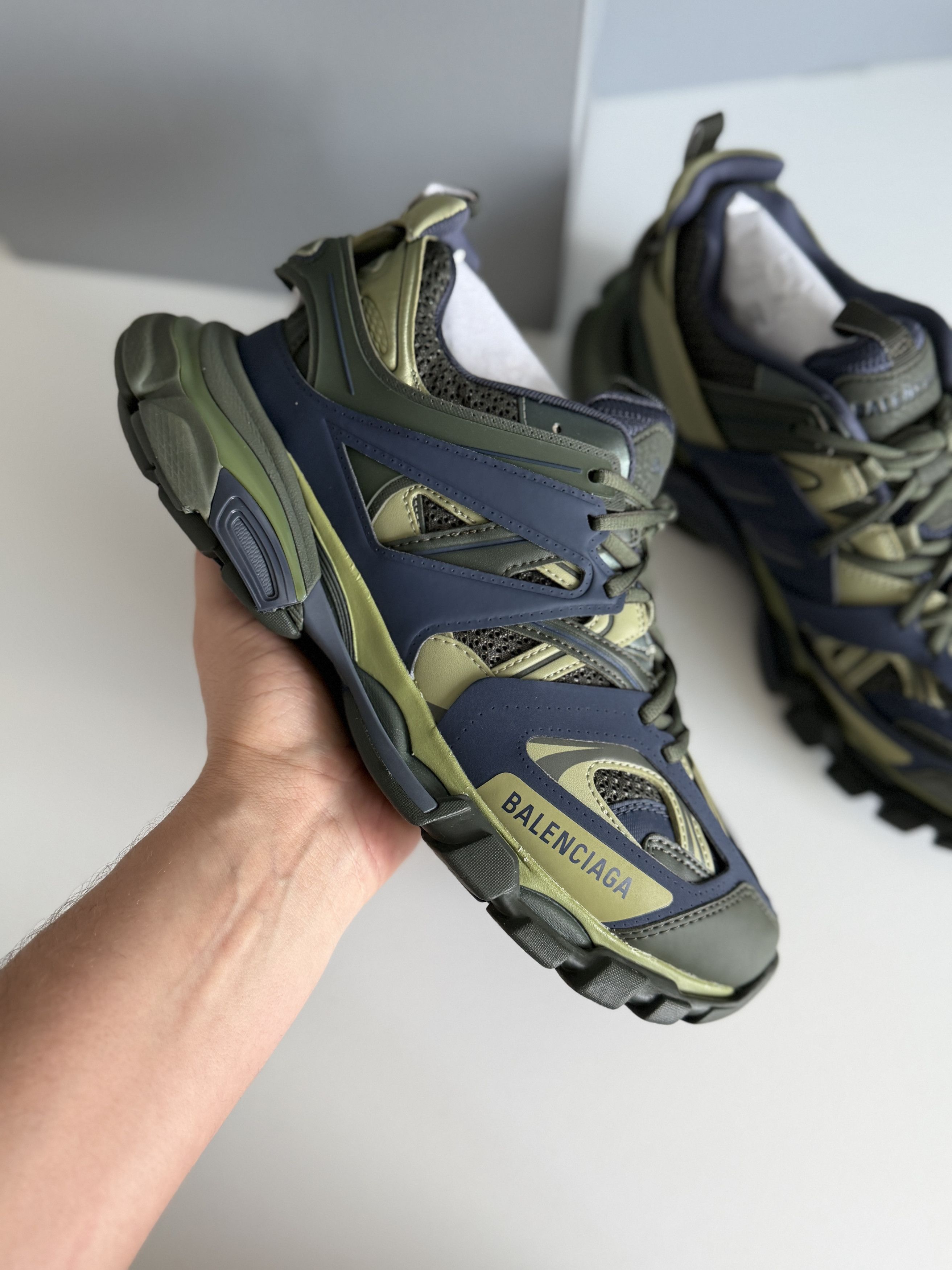 Balenciaga Balenciaga Track Size US 8 / EU 41 - 2 Thumbnail