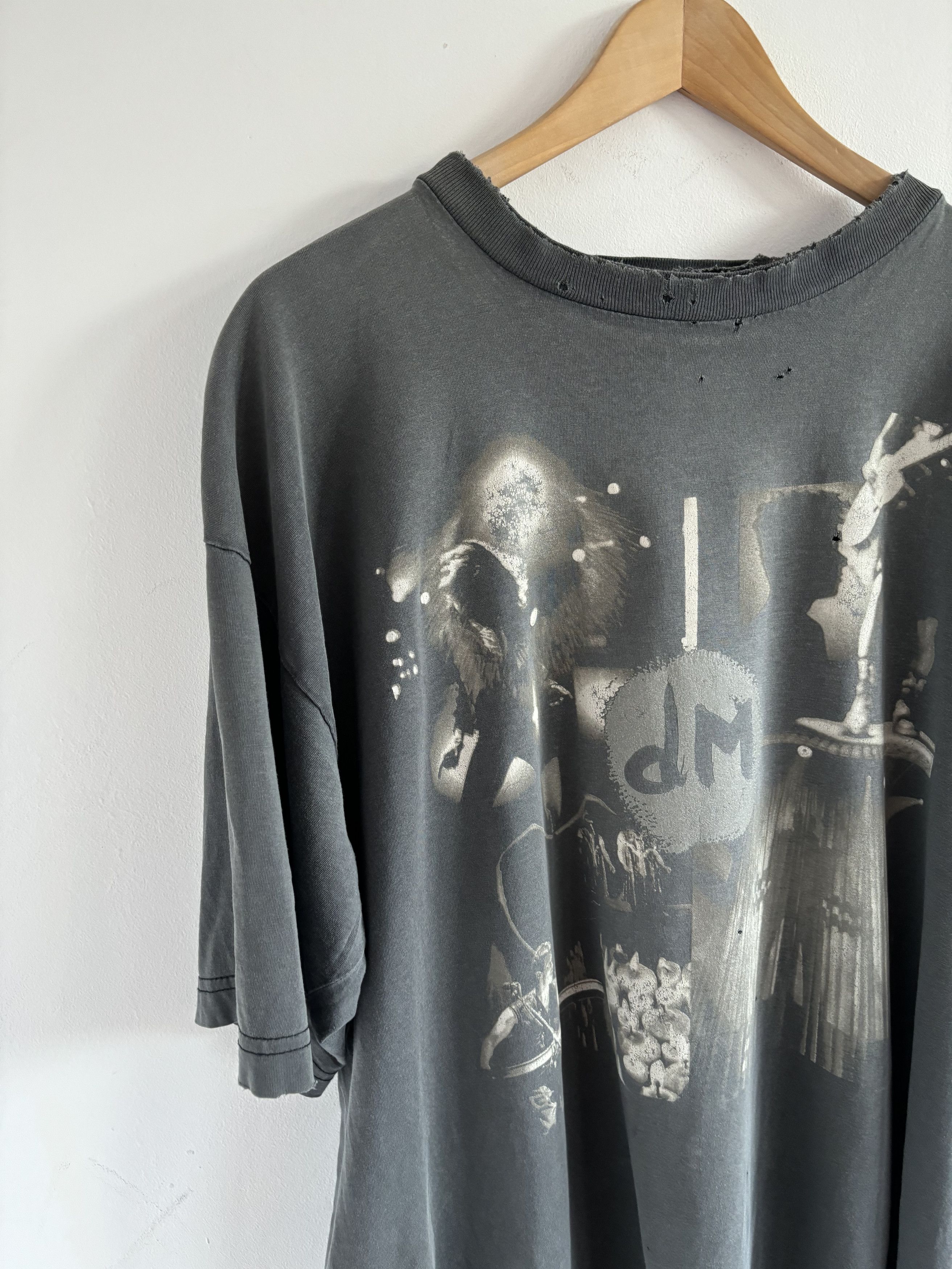 Band Tees Rare 1993 Depeche Mode Devotional Tour Tee Size US XL / EU 56 / 4 - 6 Thumbnail