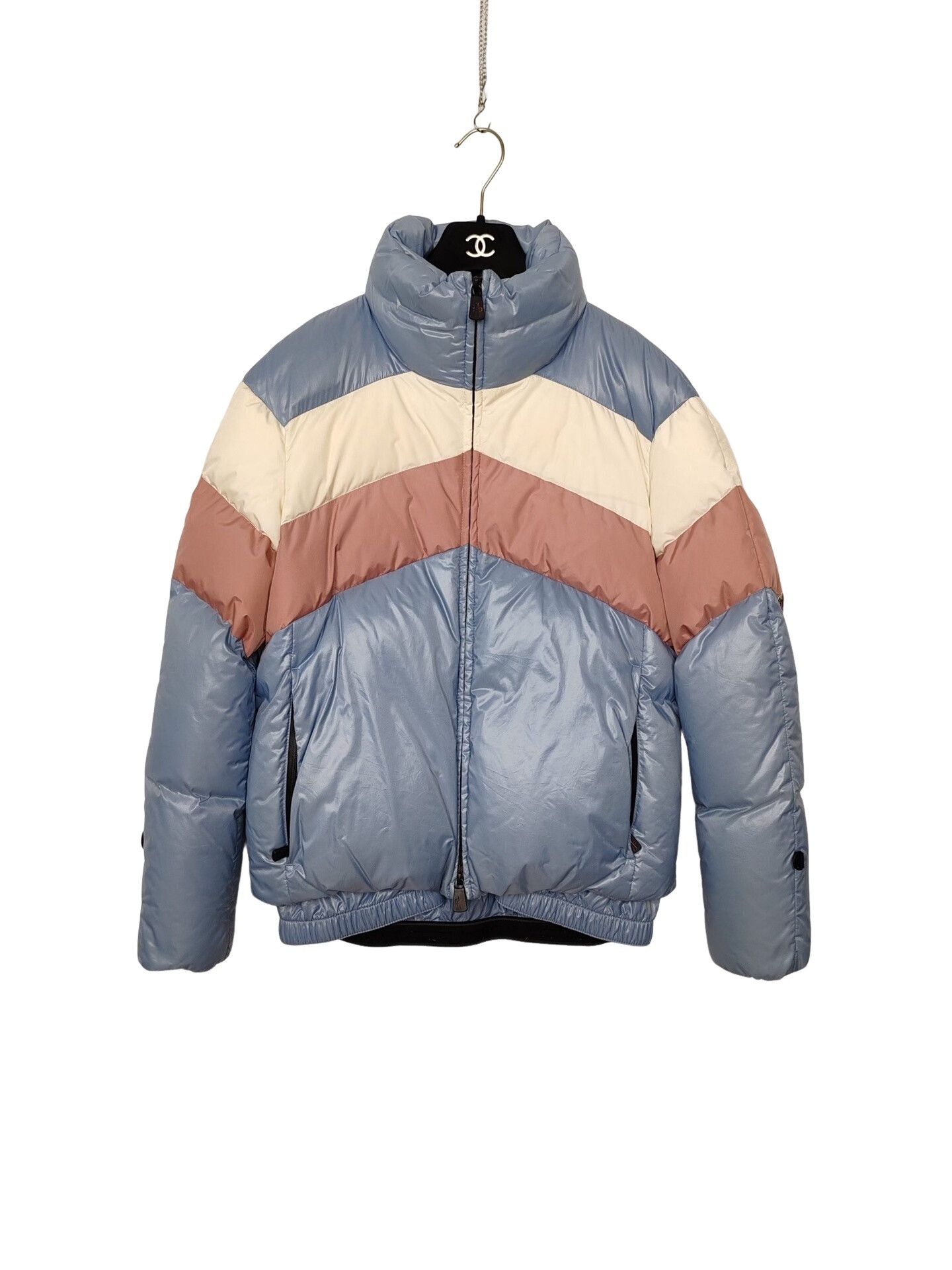 Moncler Moncler Grenoble Chevron Colorblock Puffer Jacket Size S Size US S / EU 44-46 / 1 - 1 Thumbnail