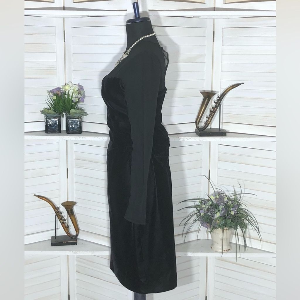 Vintage 90s black velvet sheer sleeves cocktail dress nude style XS Size XS / US 0-2 / IT 36-38 - 4 Thumbnail