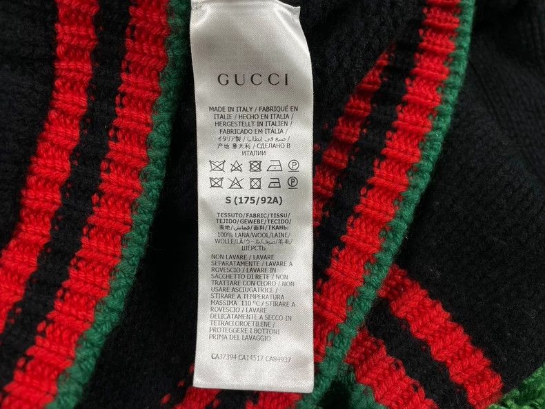 Gucci Gucci Red and green stitching knitted sweater cardigan jack Size US S / EU 44-46 / 1 - 4 Thumbnail