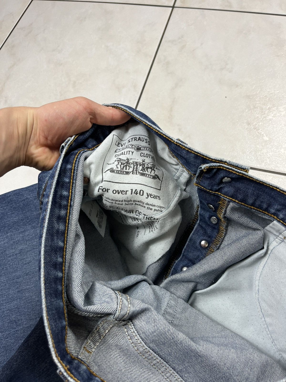 Levi's × Vintage Vintage Levi’s 523 dark washed distressed denim jeans pants Size US 34 / EU 50 - 23 Thumbnail