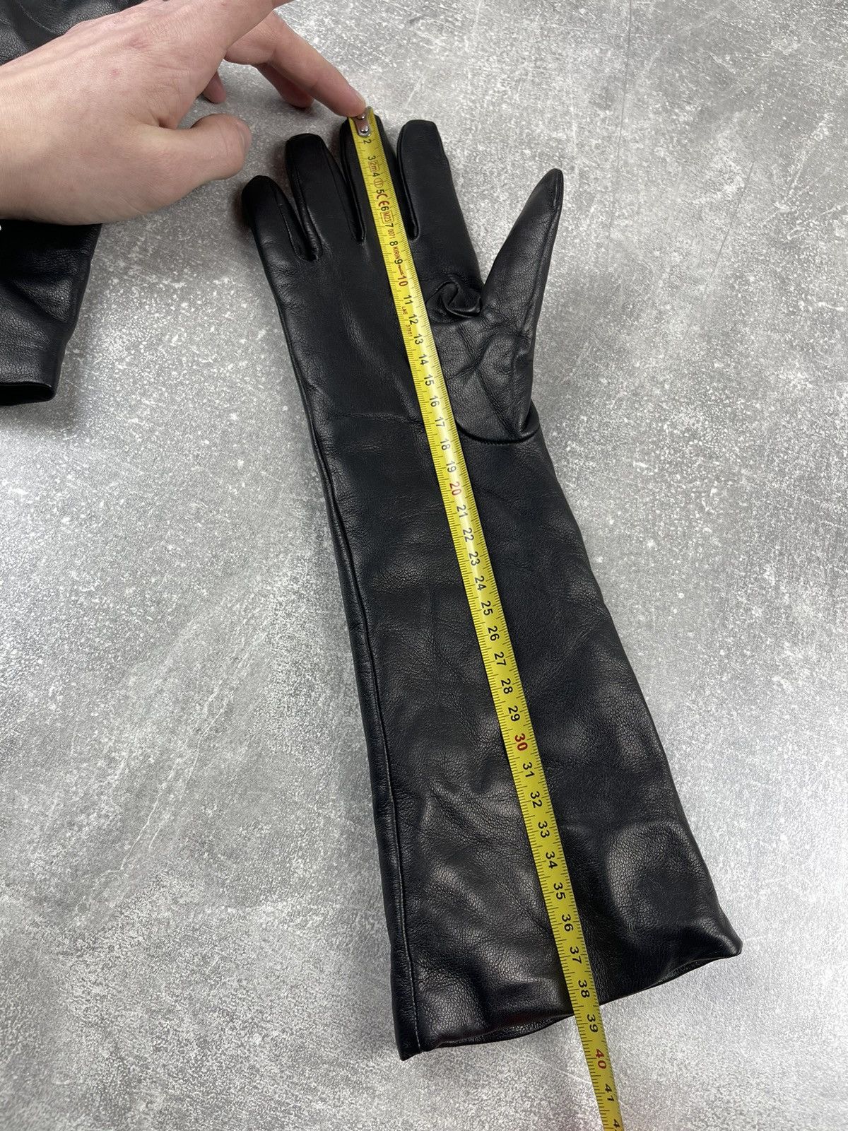 Escada × Genuine Leather Escada Leather Black Long Gloves Cashmere Lining Size S Size ONE SIZE - 10 Thumbnail