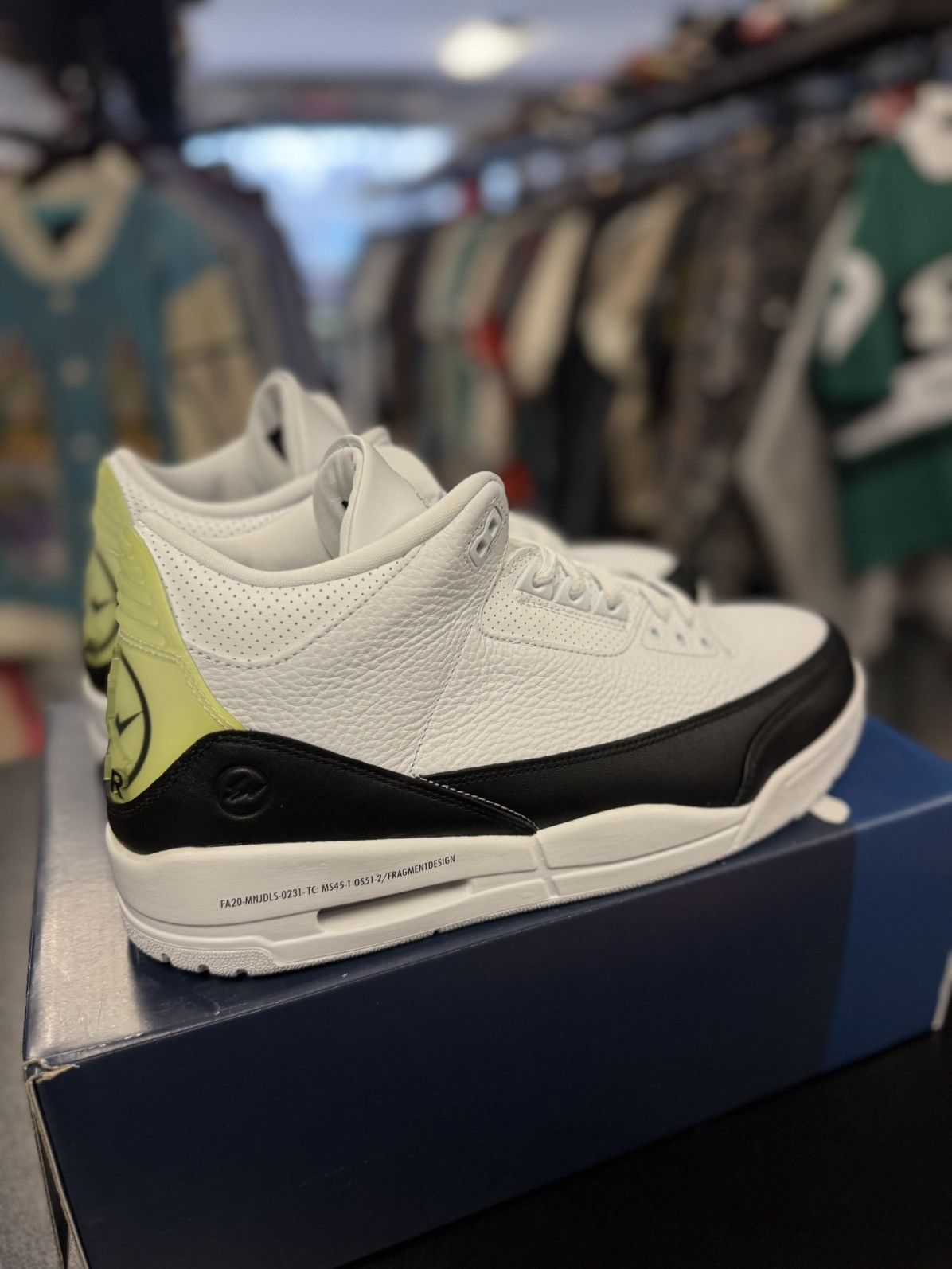 Jordan Brand × Nike Jordan 3 Black White Fragment Size 12 Brand New Size US 12 / EU 45 - 2 Thumbnail