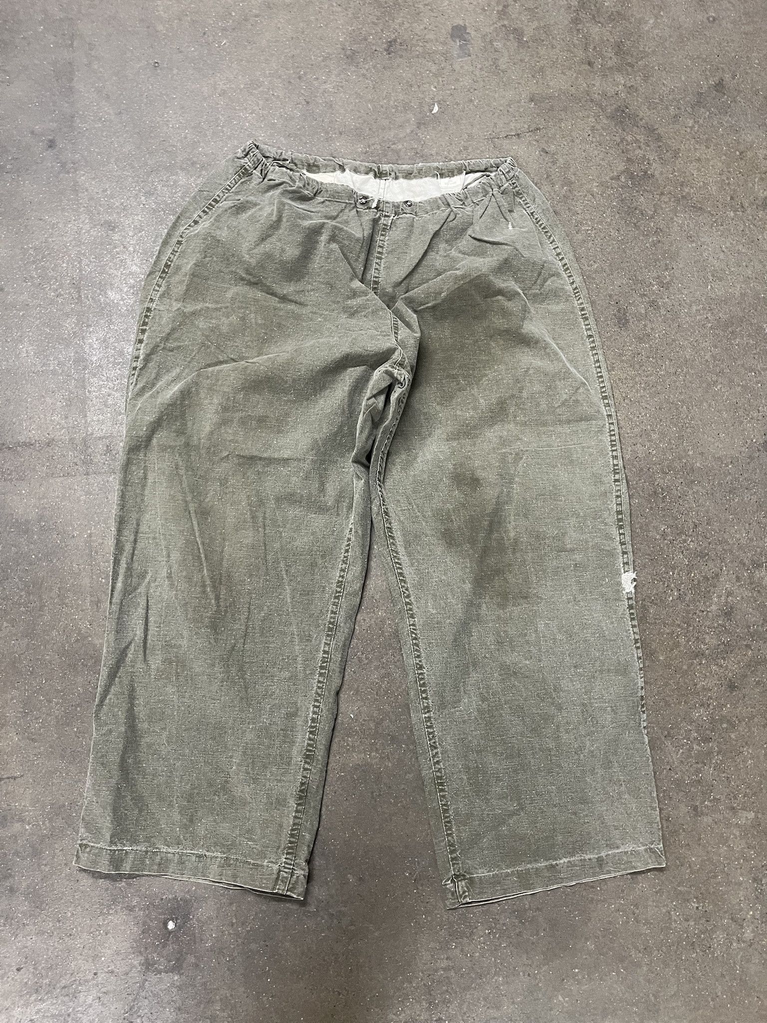 Vintage Vintage Military Gas Protective Trousers Size 30 Size US 30 / EU 46 - 1 Thumbnail