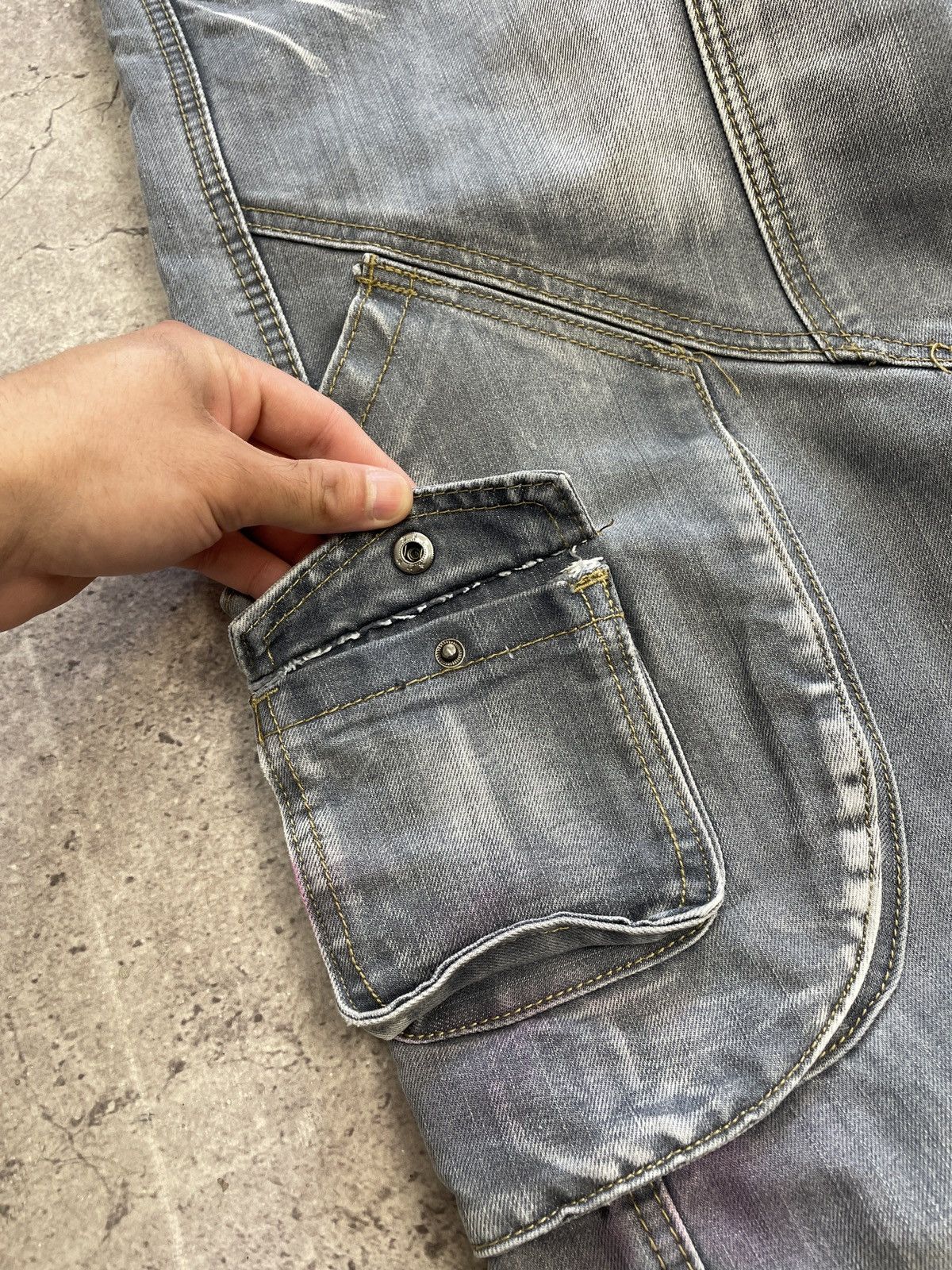 Vintage Vintage Balenciaga Style Distressed 00s Cargo Jeans Pants Size US 33 - 7 Thumbnail