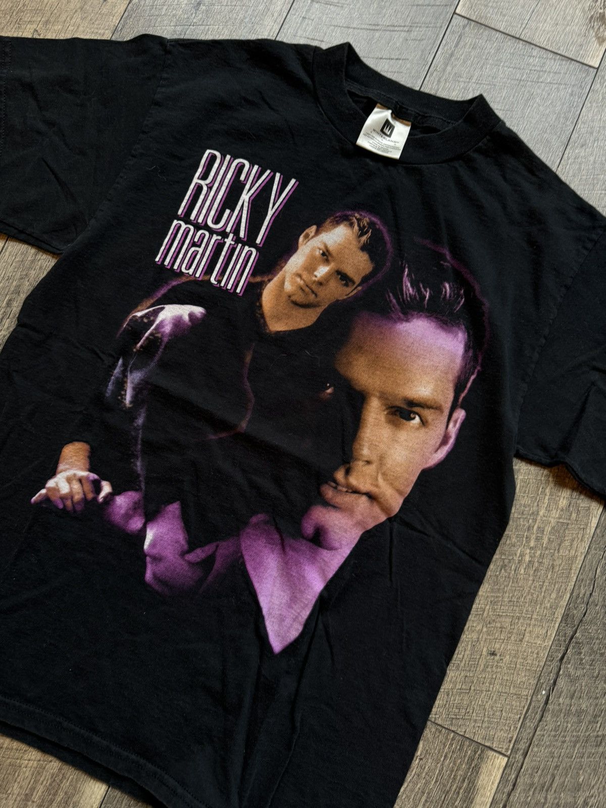 Band Tees Vintage 90's Black Ricky Martin Rap tee Vida Loca Size M Size US M / EU 48-50 / 2 - 2 Thumbnail