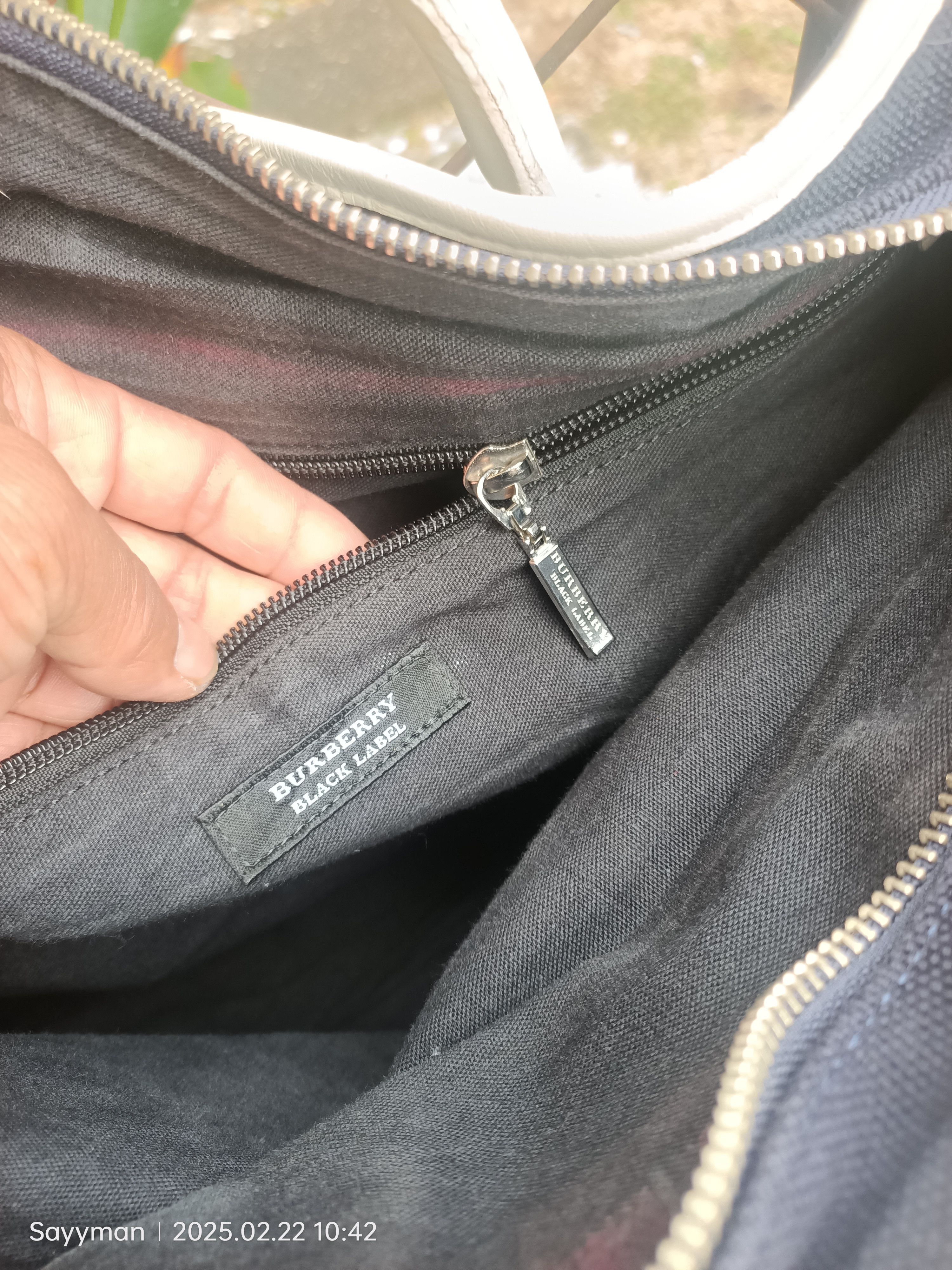 Black Label × Burberry Burberry Black Label Messenger Bag Size ONE SIZE - 12 Thumbnail