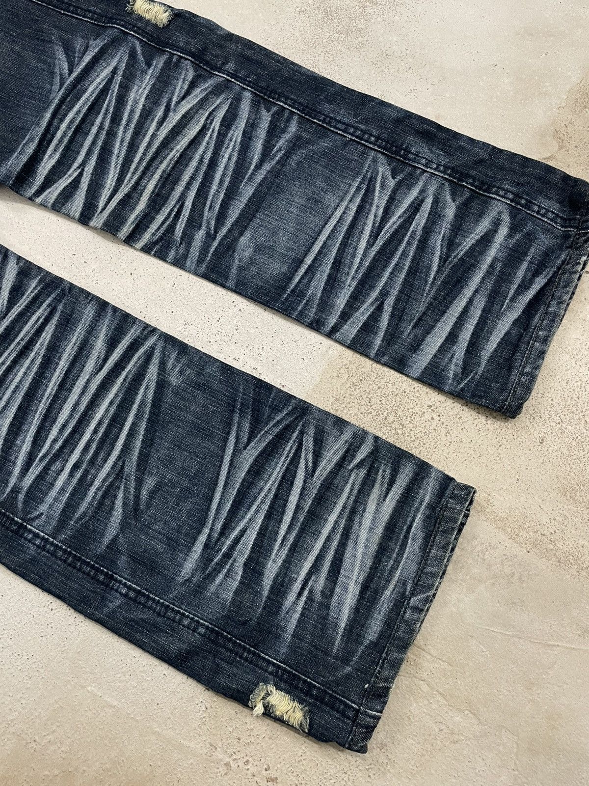 Other Savage Denim Mud Wash Distressed 3D Whisker I6W9 Size US 29 - 14 Thumbnail