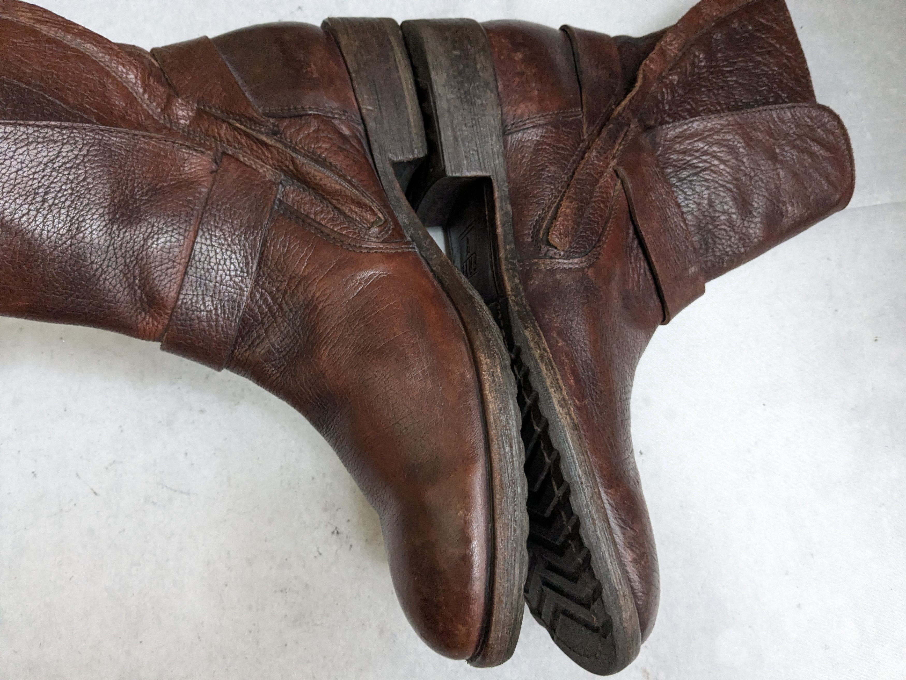 Frye Frye Harness Boots 9 D Brown Leather Buckle Size US 9 / EU 42 - 14 Thumbnail