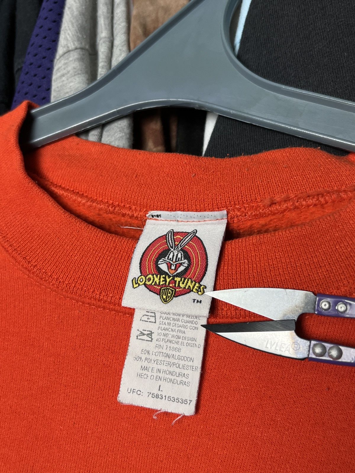 Vintage × Warner Bros 90s TWEETY HALLOWEEN DON'T CROSS MY PATH SWEATSHIRT - 1326 Size US L / EU 52-54 / 3 - 4 Thumbnail