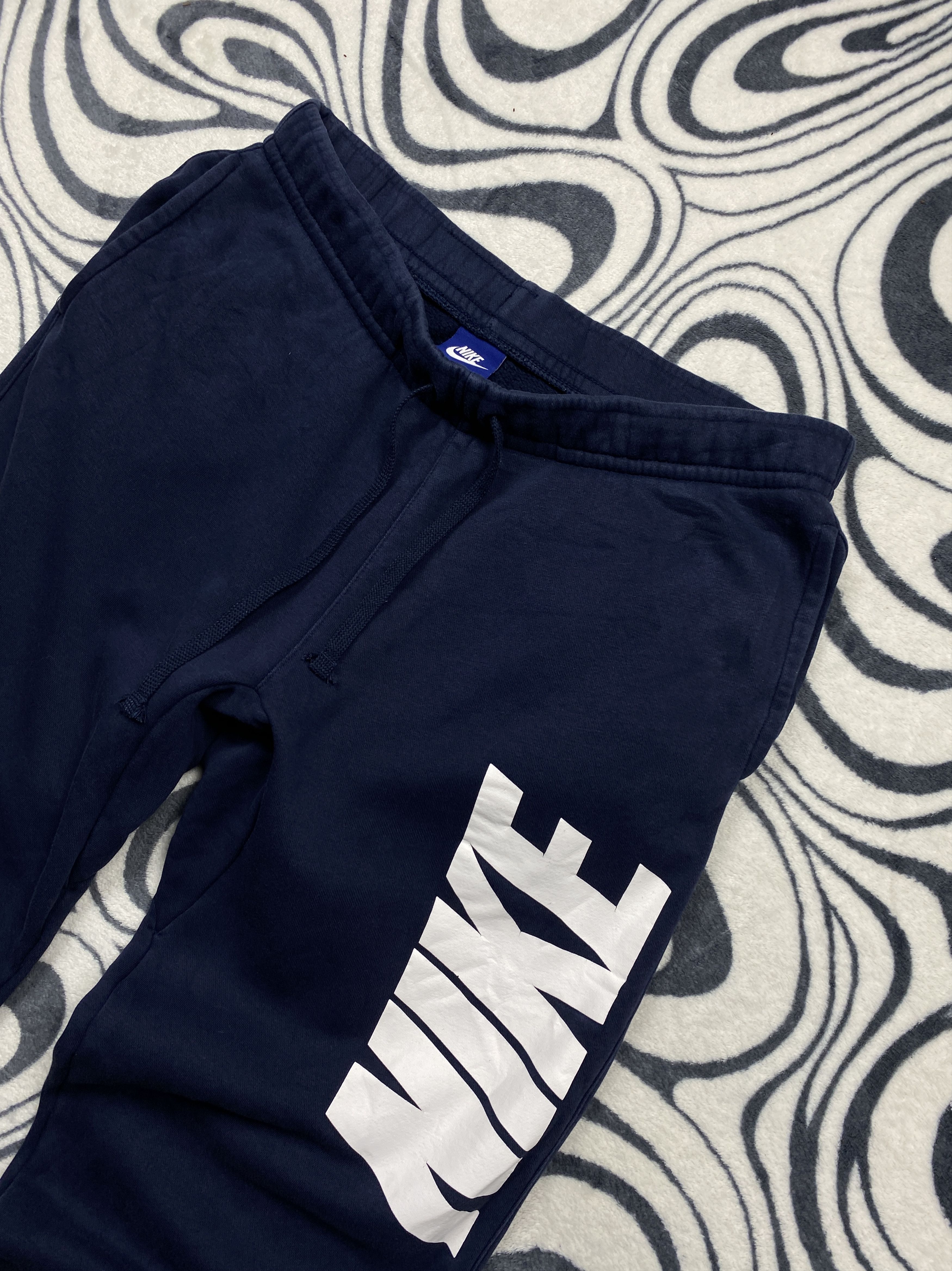 Nike Nike Vintage Mens Baggy Sweatpants Y2K Pants Size US 32 / EU 48 - 2 Thumbnail