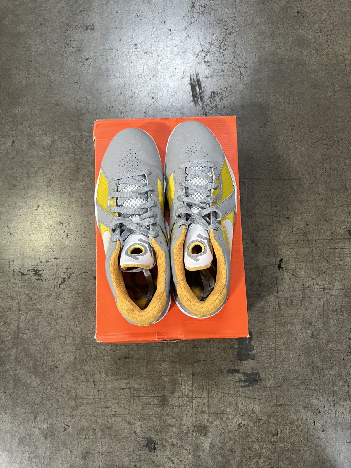 Nike Nike KD 3 Wolf Grey Del Sol Size US 10.5 / EU 43-44 - 4 Thumbnail