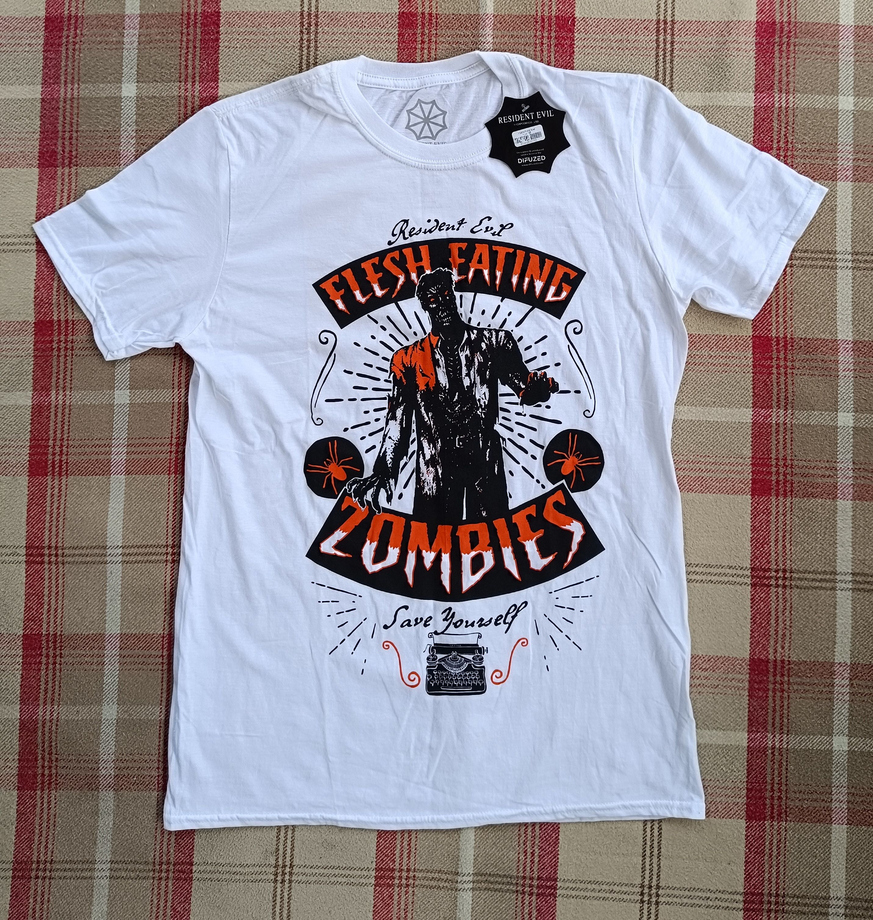Other × Vintage Resident Evil Capcom Official Merchandise T-Shirt Size : M Size US M / EU 48-50 / 2 - 2 Thumbnail