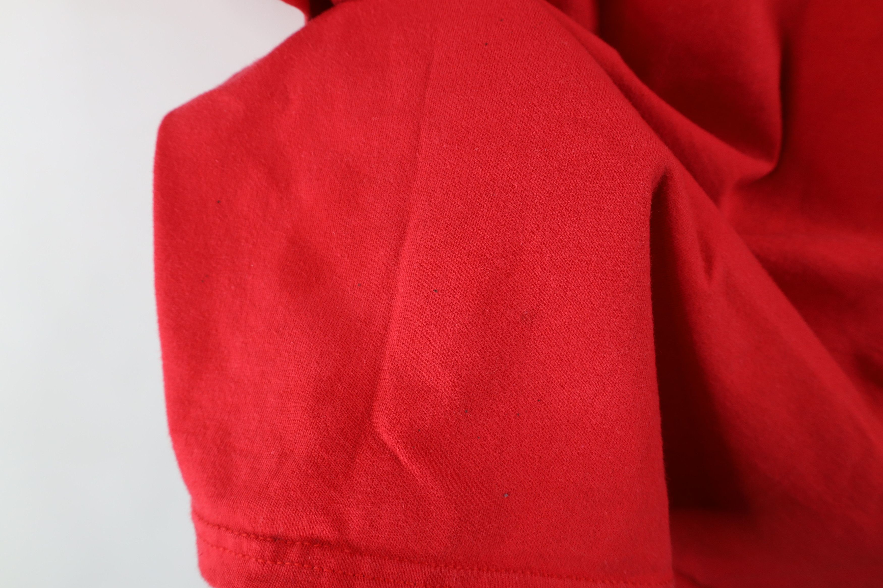 Vintage Vintage 90s Streetwear Can Vallejo Marina T-Shirt Red Size US XL / EU 56 / 4 - 8 Thumbnail