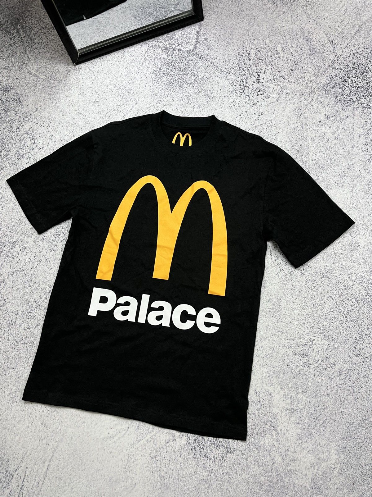 Palace Palace x McDonald’s Big Logo T-Shirt Limited Graphic Tee Y2k Size US M / EU 48-50 / 2 - 2 Thumbnail