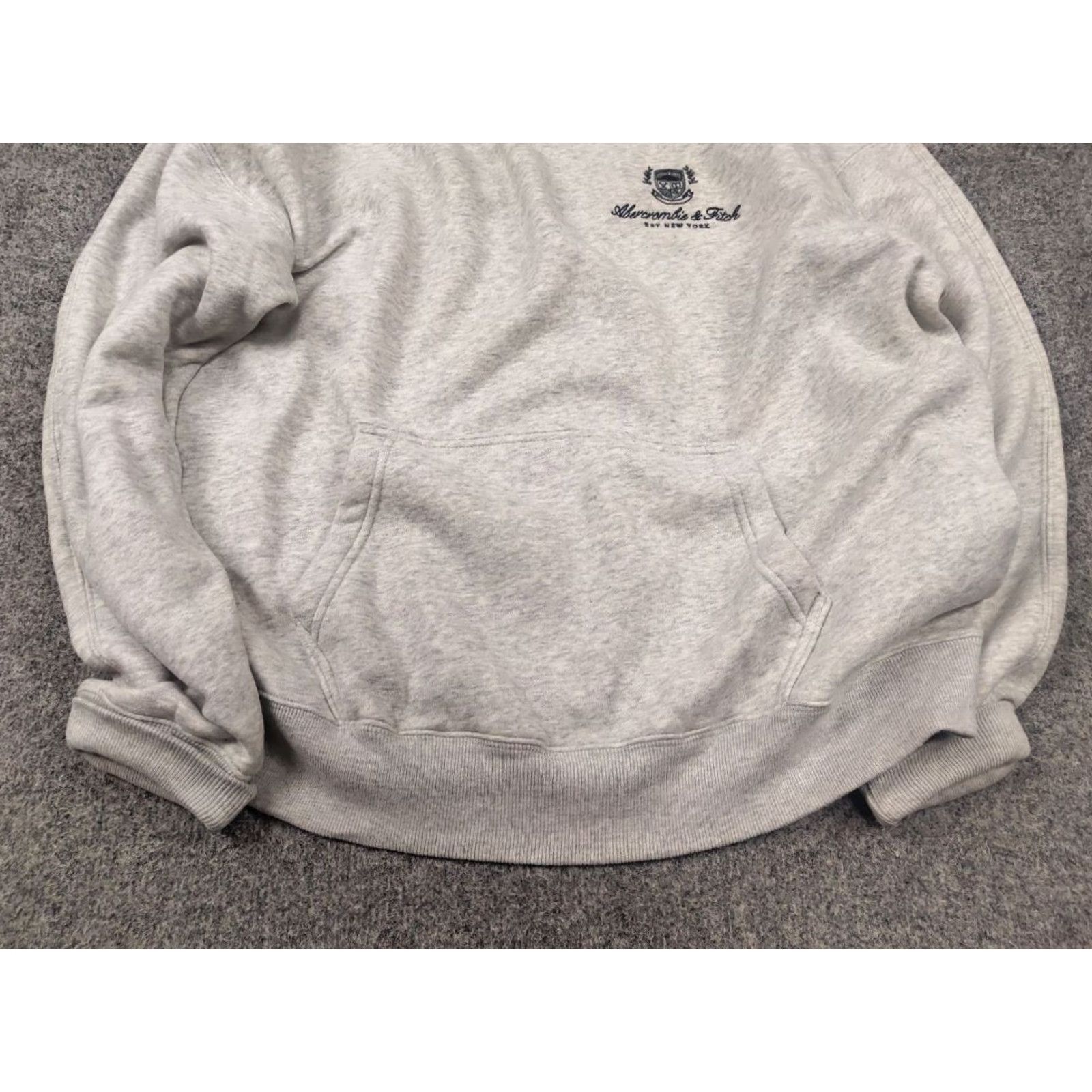 Abercrombie & Fitch Abercrombie & Fitch Logo oversized soft fleece Gray Hoodie Main Selling Point Logo Hooded Pullover Mens L Gray 90s Classic Vintage Style Size US L / EU 52-54 / 3 - 5 Thumbnail