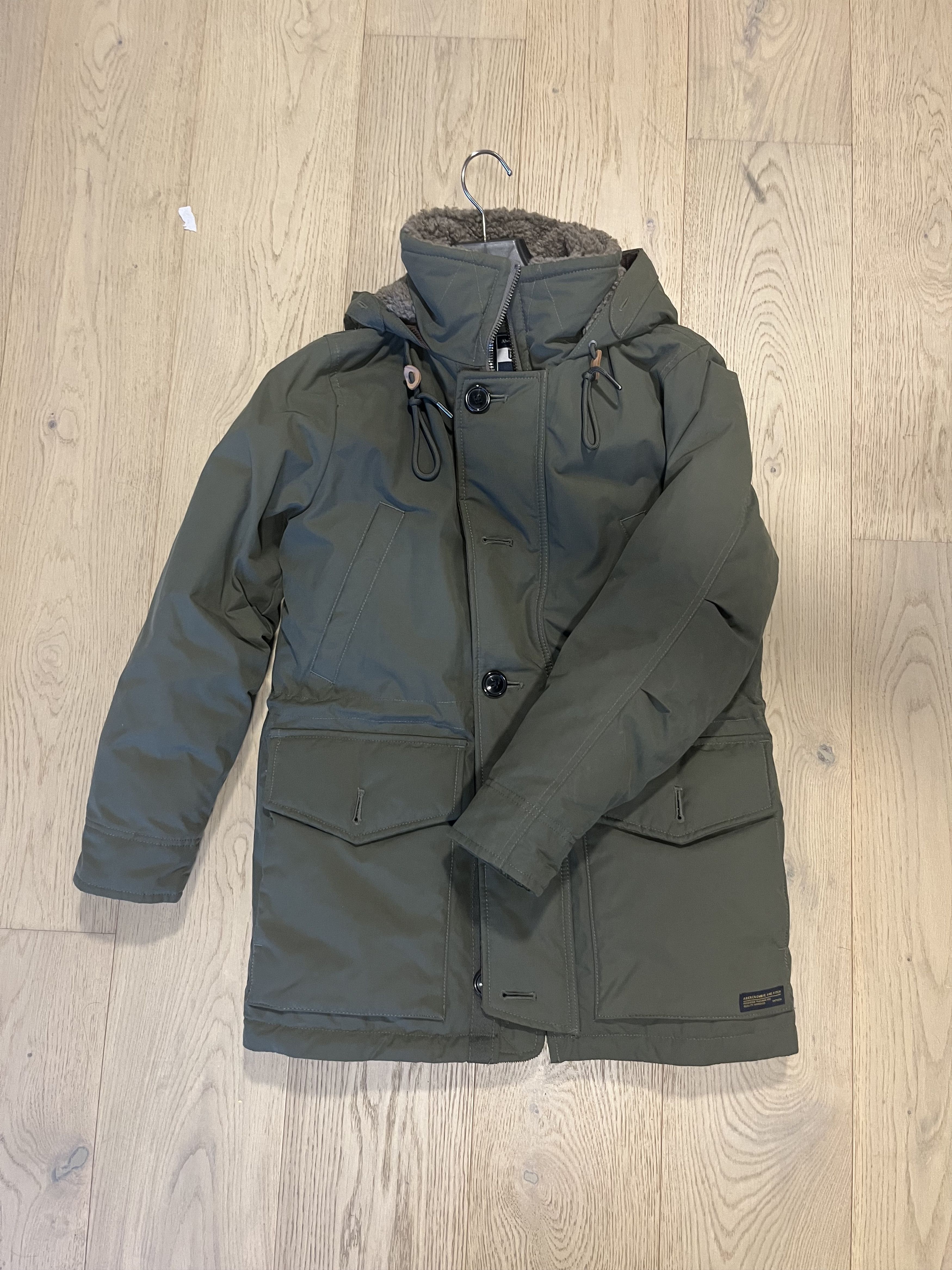 Abercrombie & Fitch Abercrombie & Fitch olive 'Ultra' duck down/feathers parka Size US XS / EU 42 / 0 - 1 Thumbnail