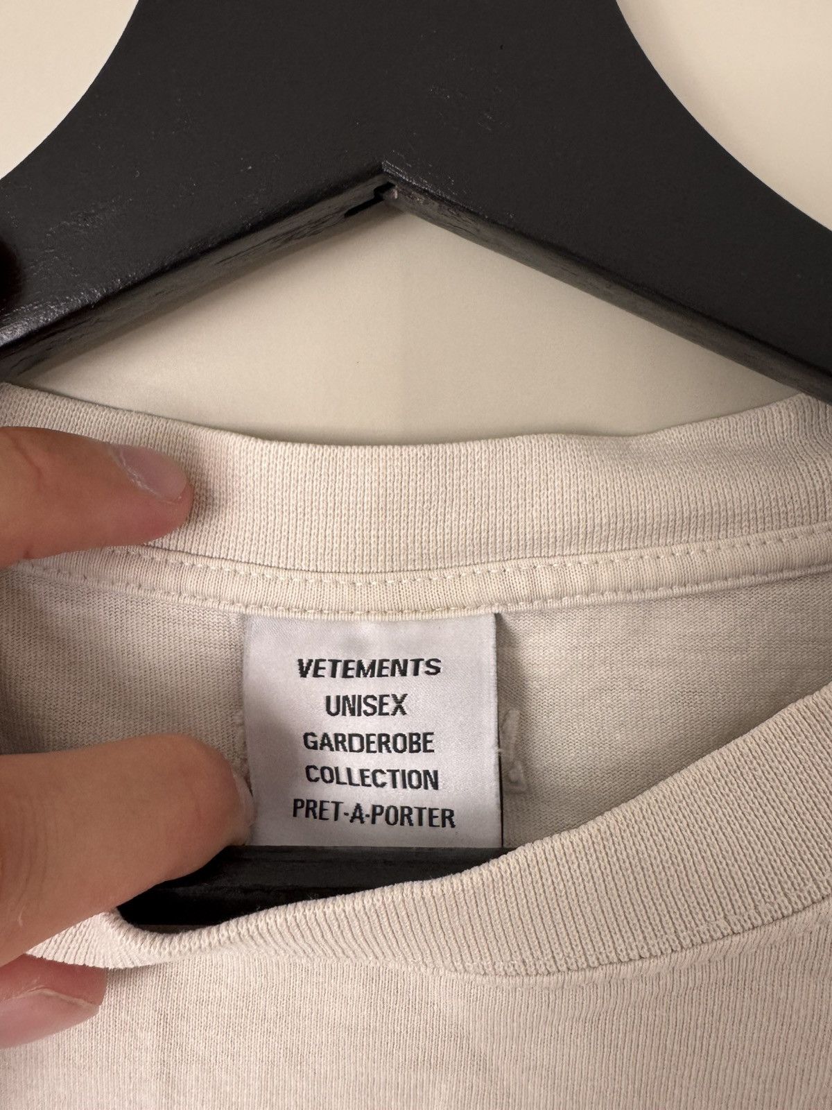 Vetements Vetements Limited Edition Tee Size US XL / EU 56 / 4 - 4 Thumbnail