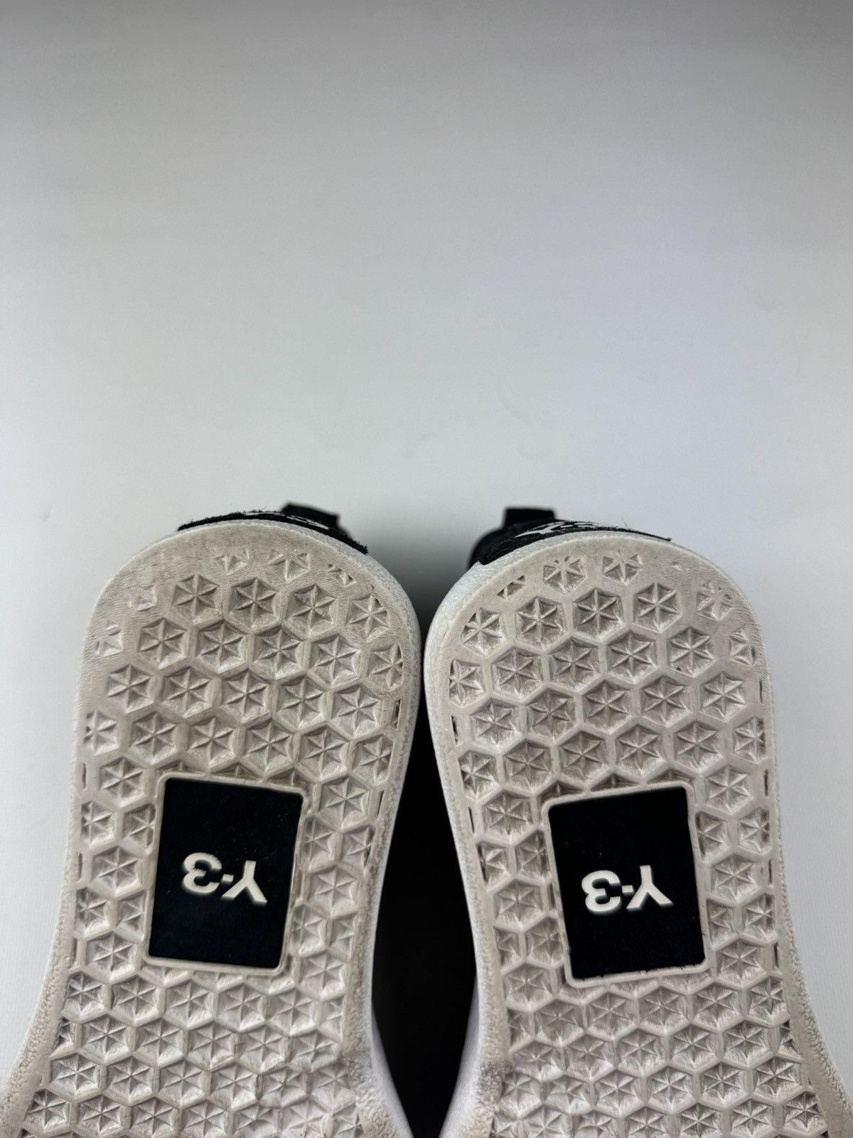 Y-3 Adidas Y-3 Bashyo High Top Sneakers Black/White Size US 6.5 / IT 36.5 - 10 Thumbnail
