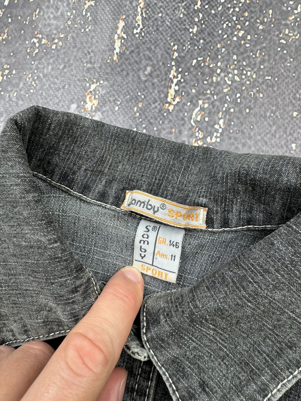 Vintage Vintage Worn Denim Jacket Size XS / US 0-2 / IT 36-38 - 5 Thumbnail