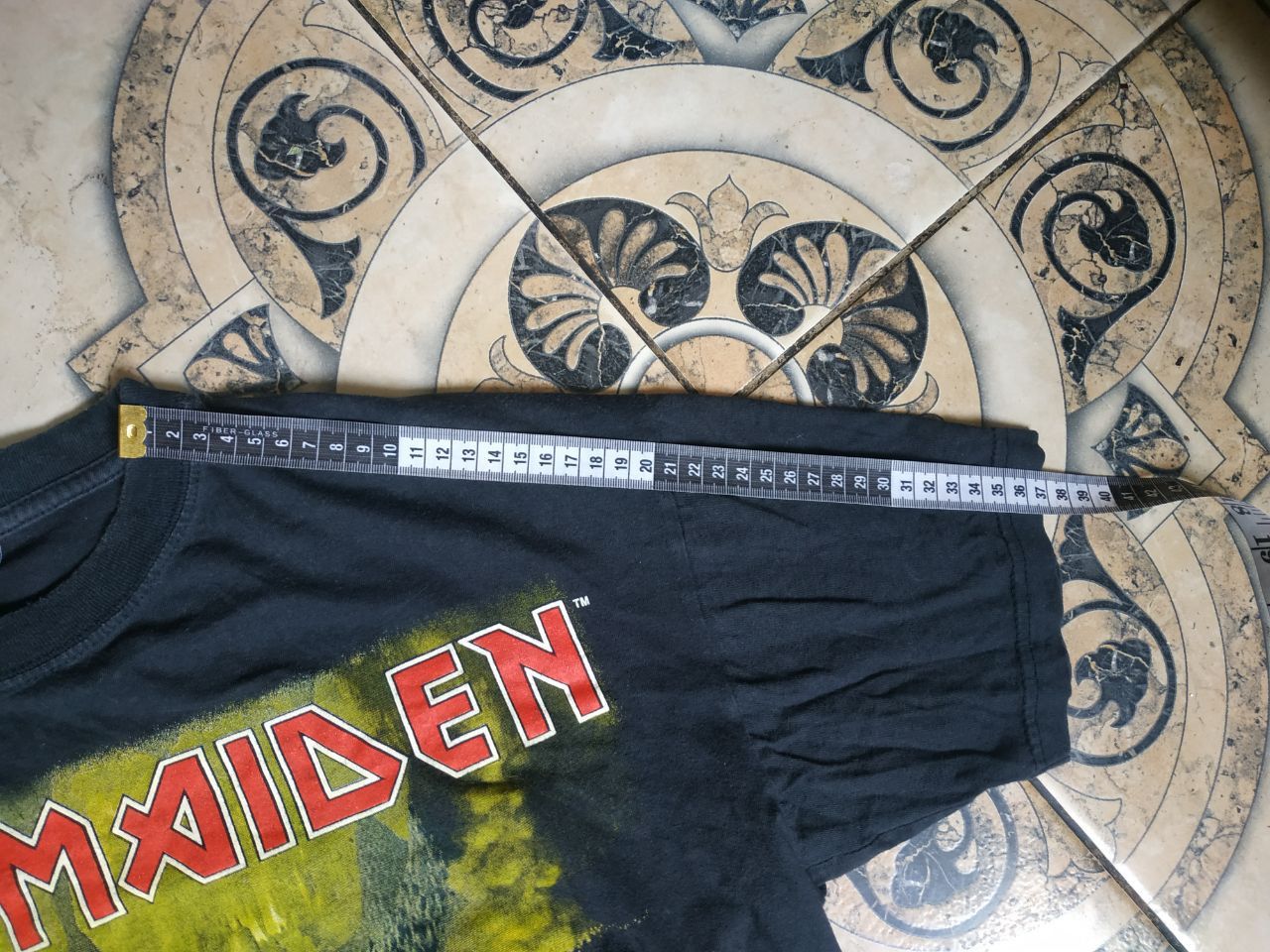 Iron Maiden Iron Maiden — 2000 Earls Court "That's Me Mum" Tee Vintage Size US M / EU 48-50 / 2 - 17 Thumbnail