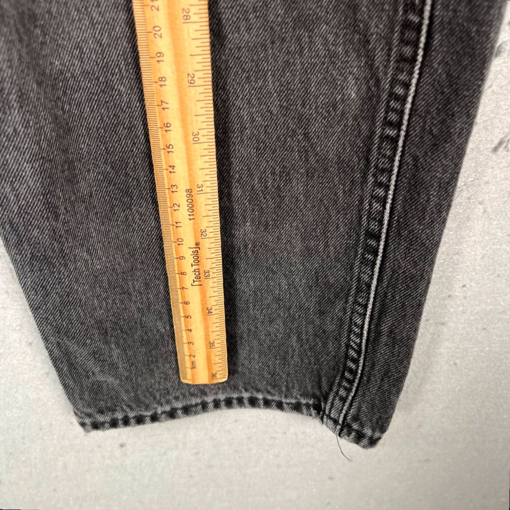Vintage Sunday Best Jeans Women 29 Black Denim High-Waisted Straight-Leg 5-Pocket Design Womens Jeans Size 30" / US 8 / IT 44 - 6 Thumbnail