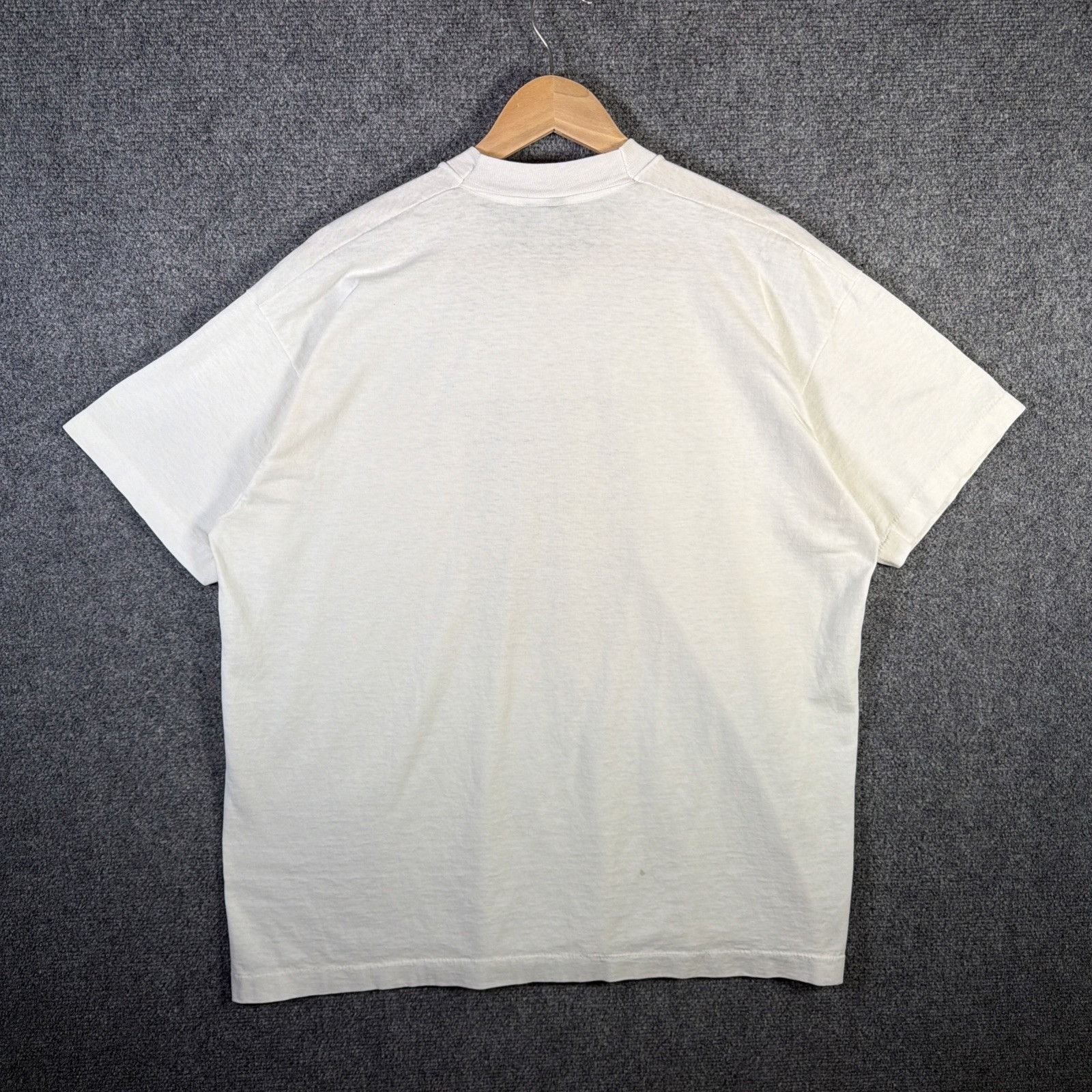 Girl Skateboards Vintage Girl Skateboards Shirt Mens XL White 90s Skate Tee Size US XL / EU 56 / 4 - 7 Thumbnail