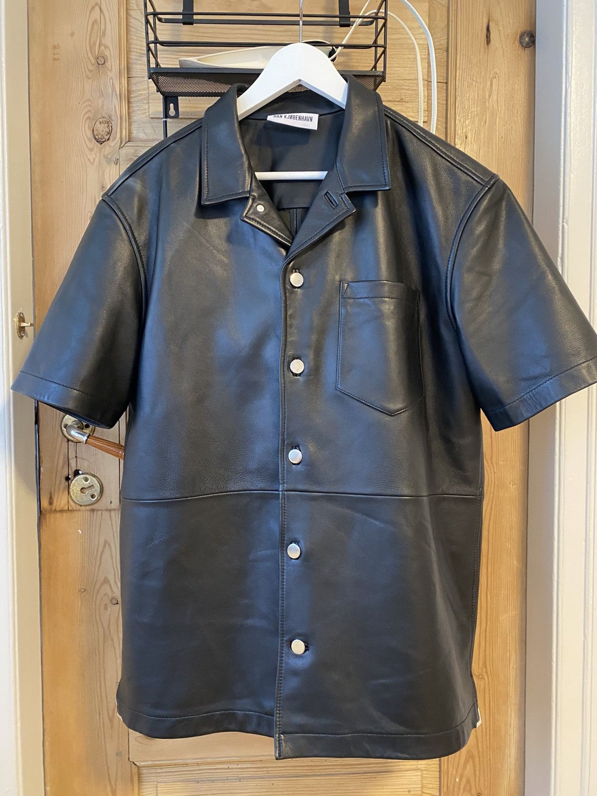 Han Kjobenhavn Han Kjøbenhavn Leather Shirt Size US M / EU 48-50 / 2 - 1 Thumbnail