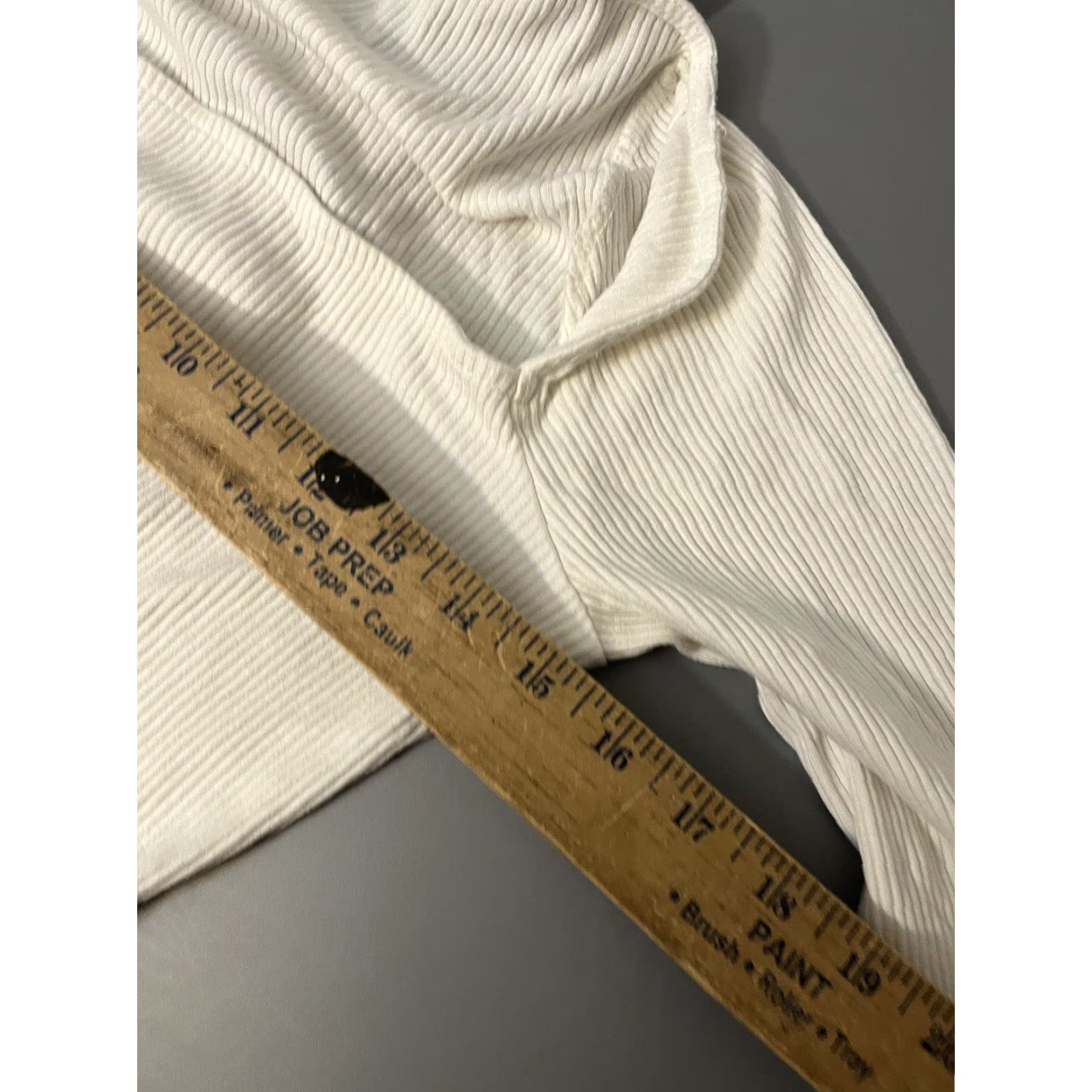 H&M H&M Shirt Womens Medium White Long Sleeve Square Neck Stretch Fitted Top Modern Size M / US 6-8 / IT 42-44 - 5 Thumbnail