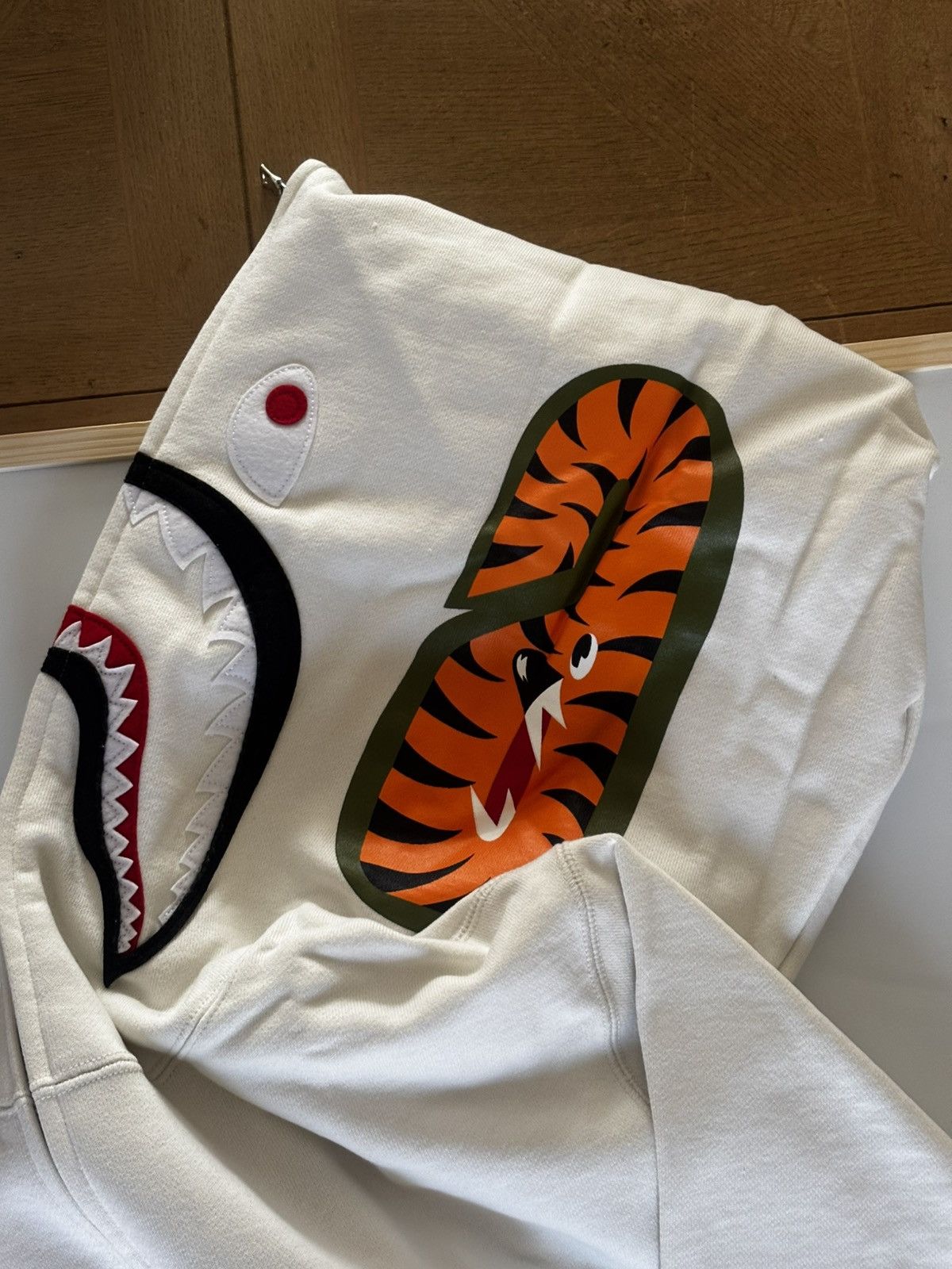 Bape Authentic ape bape shark full zip hoodie ivory XL new Size US XL / EU 56 / 4 - 4 Thumbnail