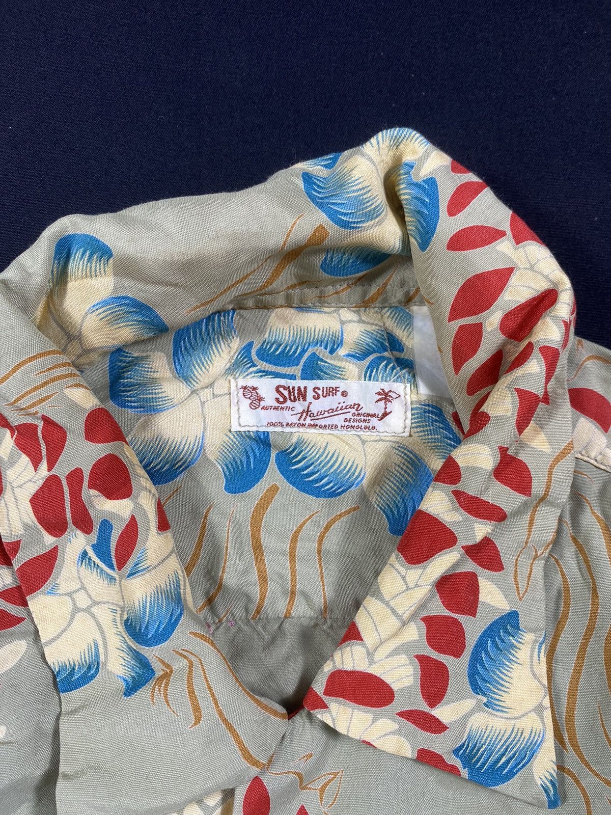 Sun Surf × Vintage Vintage Sun Surf Rayon Flower Hawaiian Shirt Size US M / EU 48-50 / 2 - 3 Thumbnail