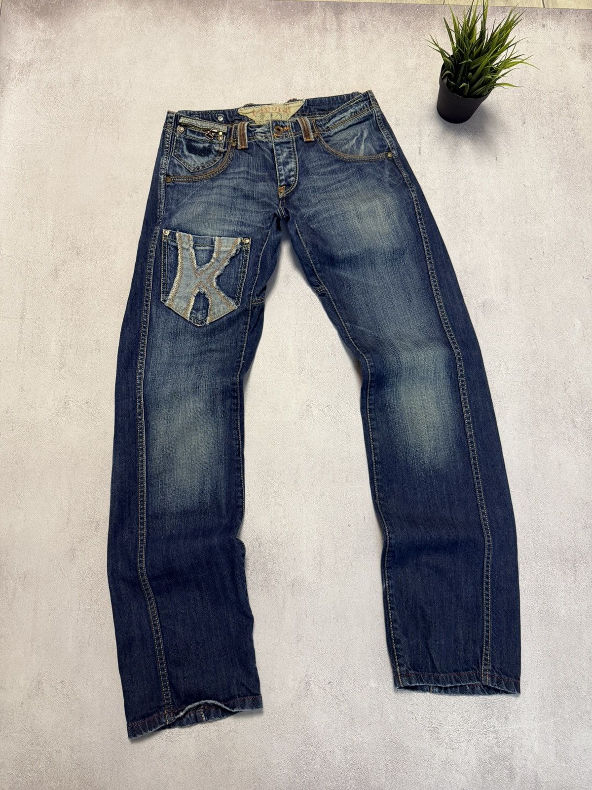 Japanese Brand SICK🔥 Japanese Wash Distressed Crash Jeans Denim Pants 90s Size US 31 - 10 Thumbnail