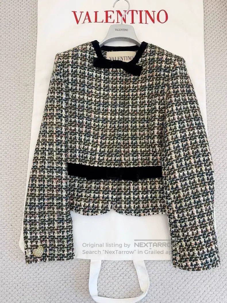 Valentino Valentino Knitted coat Size S / US 4 / IT 40 - 1 Thumbnail