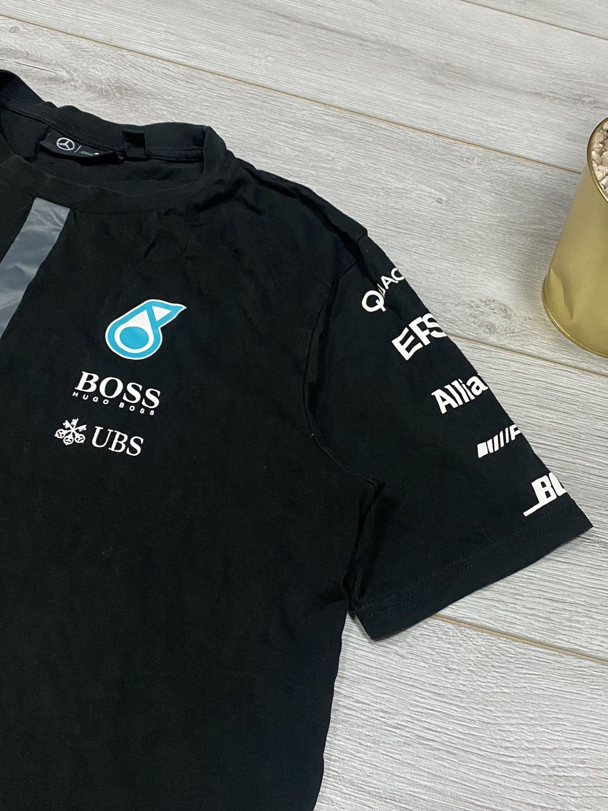 Mercedes-Benz Mercedes Petronas Pirelli t-shirt big logo Size US M / EU 48-50 / 2 - 5 Thumbnail