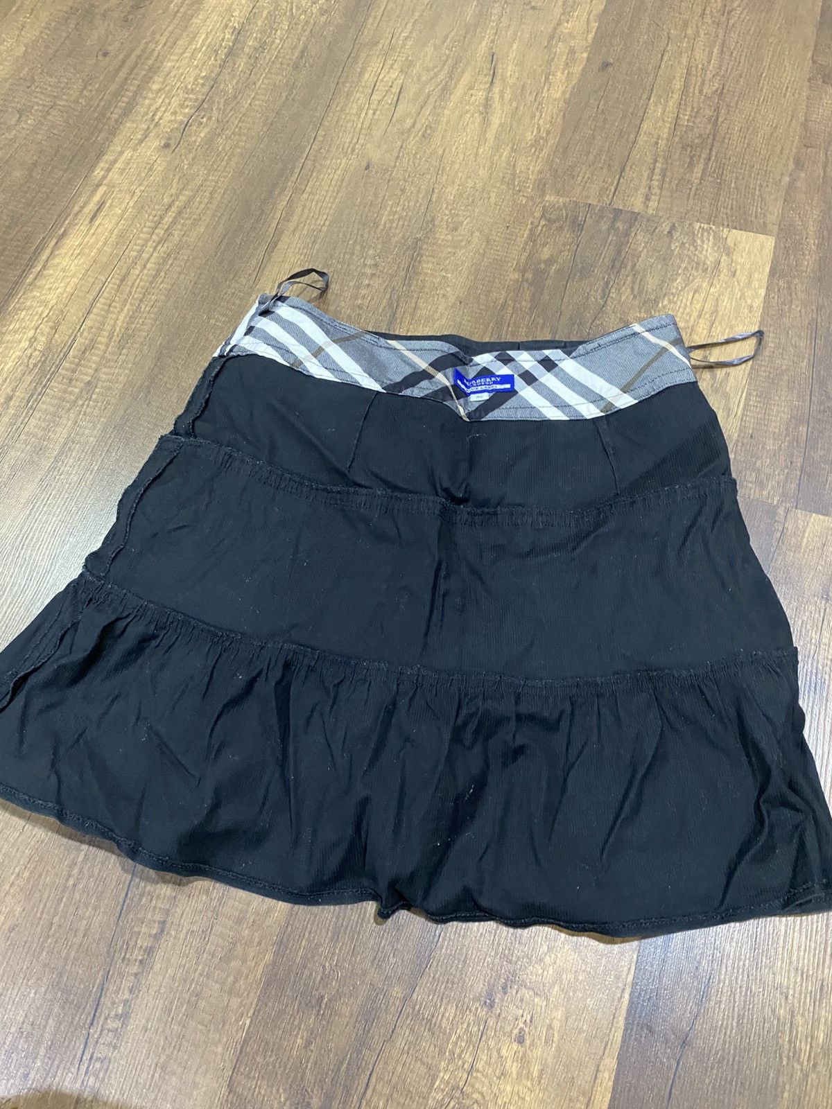 Burberry Burberry Blue Label Black Cotton Skirt Size 27" / US 4 / IT 40 - 7 Thumbnail