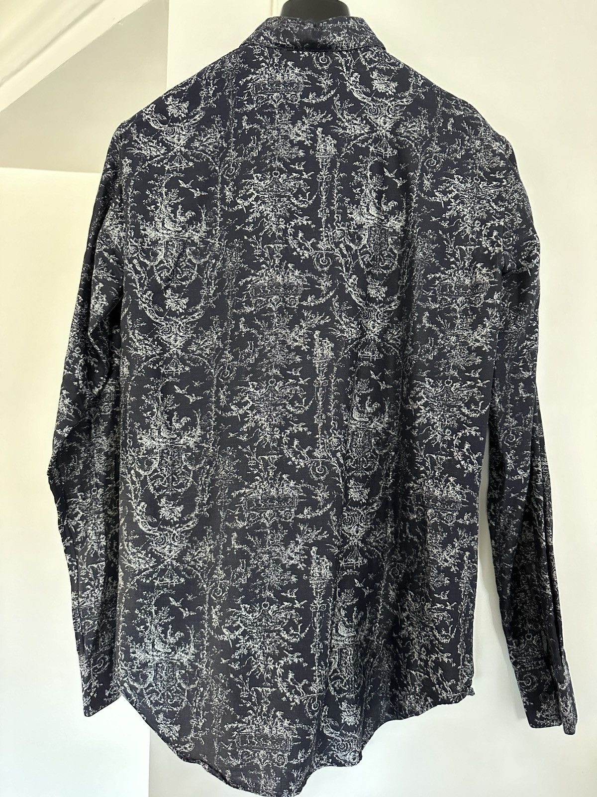 Dior × Kim Jones Christian Dior x Kim Kones Toile de jouy men’s shirt Size US S / EU 44-46 / 1 - 7 Thumbnail
