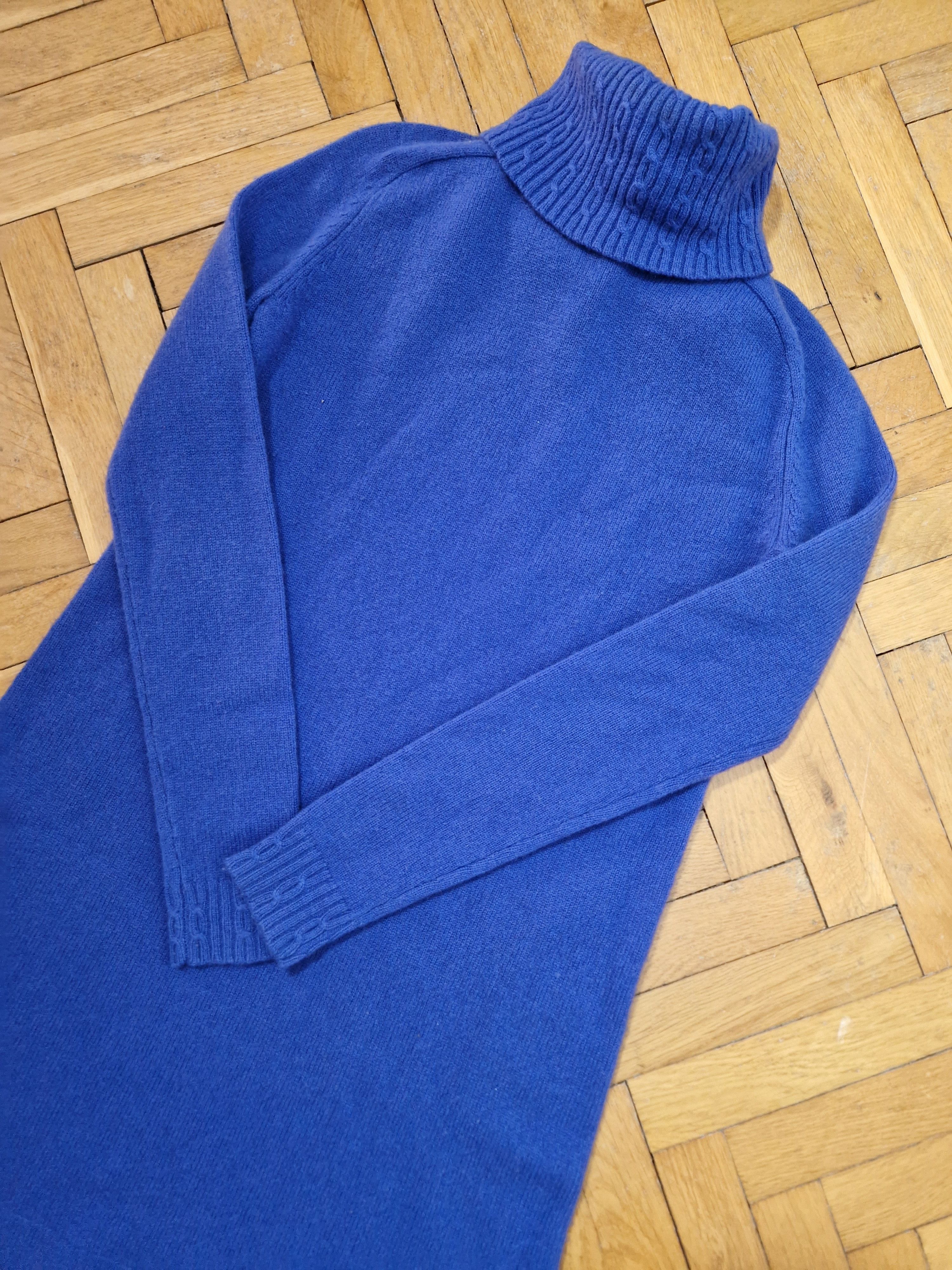Balenciaga Balenciaga wool long turtleneck sweater Size XS / US 0-2 / IT 36-38 - 2 Thumbnail