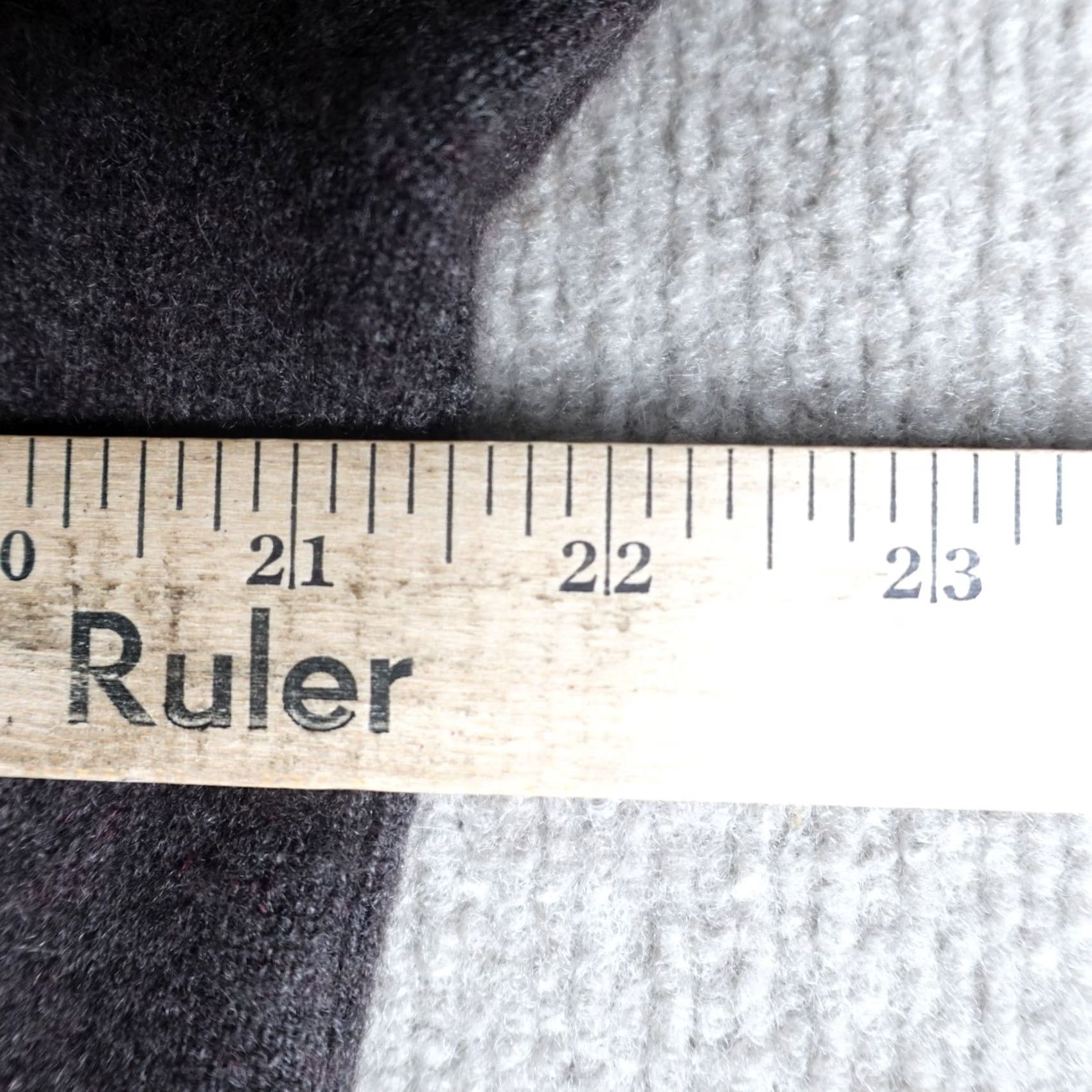 Club Room VINTAGE: No? (Excluded) Club Room Sweater Mens Regular M Brown Cashmere V-Neck Pullover Knit - WAIT Size US M / EU 48-50 / 2 - 3 Thumbnail