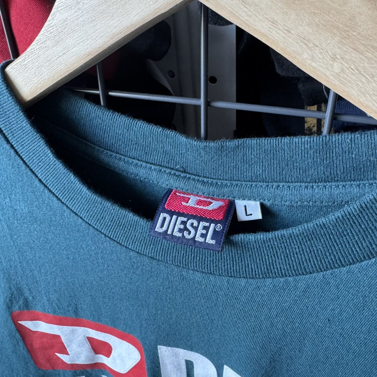 Diesel Vintage 90s Diesel T-shirt Size US L / EU 52-54 / 3 - 3 Thumbnail