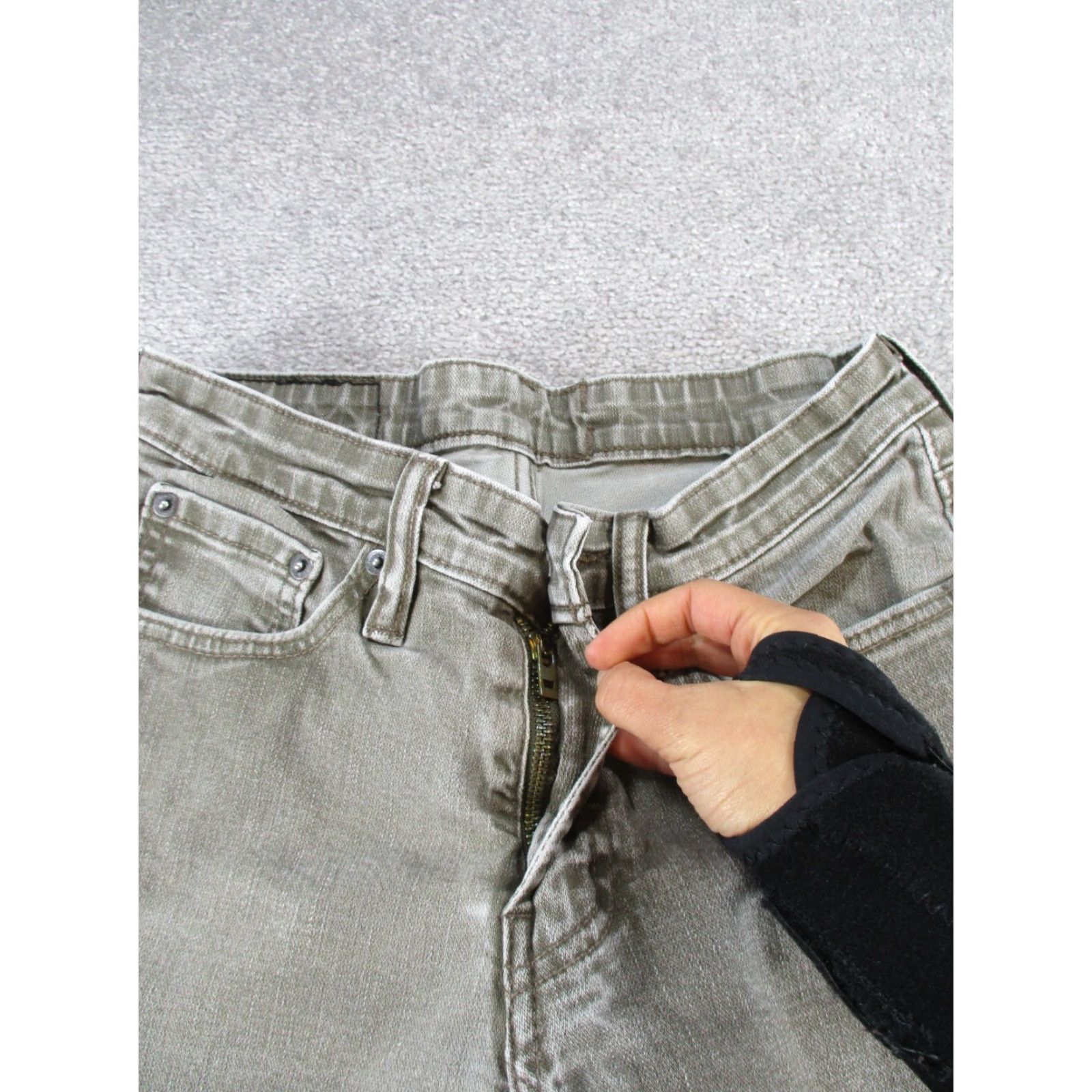Levi's Levi's 511 Jeans Mens 29 Light Gray Denim Slim Fit 29X28 Size US 29 - 3 Thumbnail