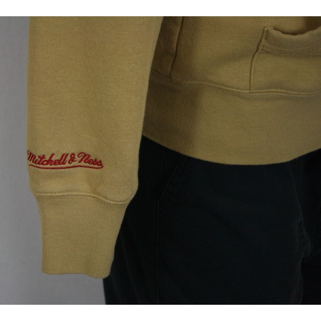 Mitchell & Ness × NFL Tampa Bay Buccaneers Mitchell & Ness Throwback Hoodie Size US M / EU 48-50 / 2 - 3 Thumbnail