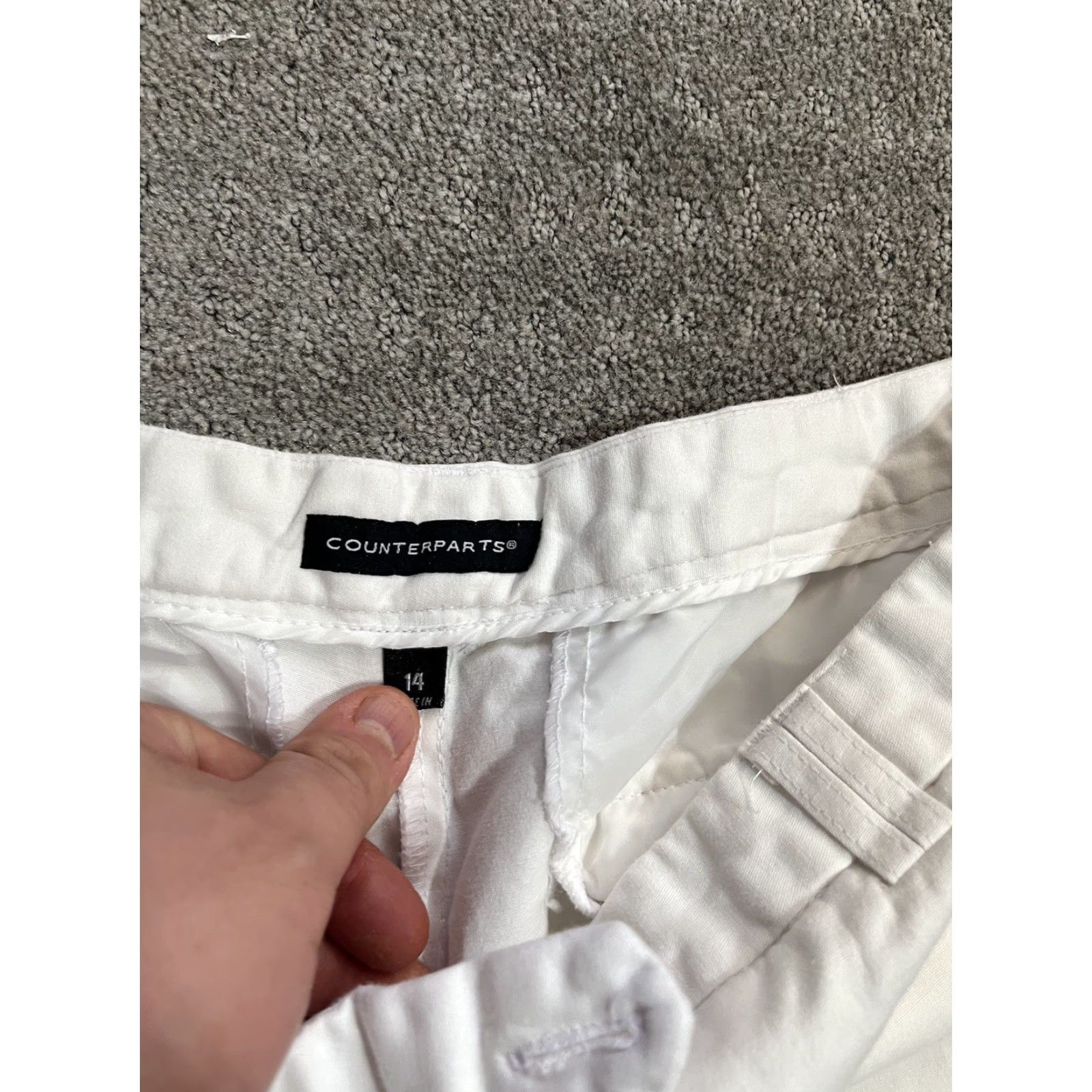 Vintage Counterparts Capri Pants Women’s 14 White Capri Pants Women’s 14 White Size 36" / US 14 / IT 50 - 5 Thumbnail