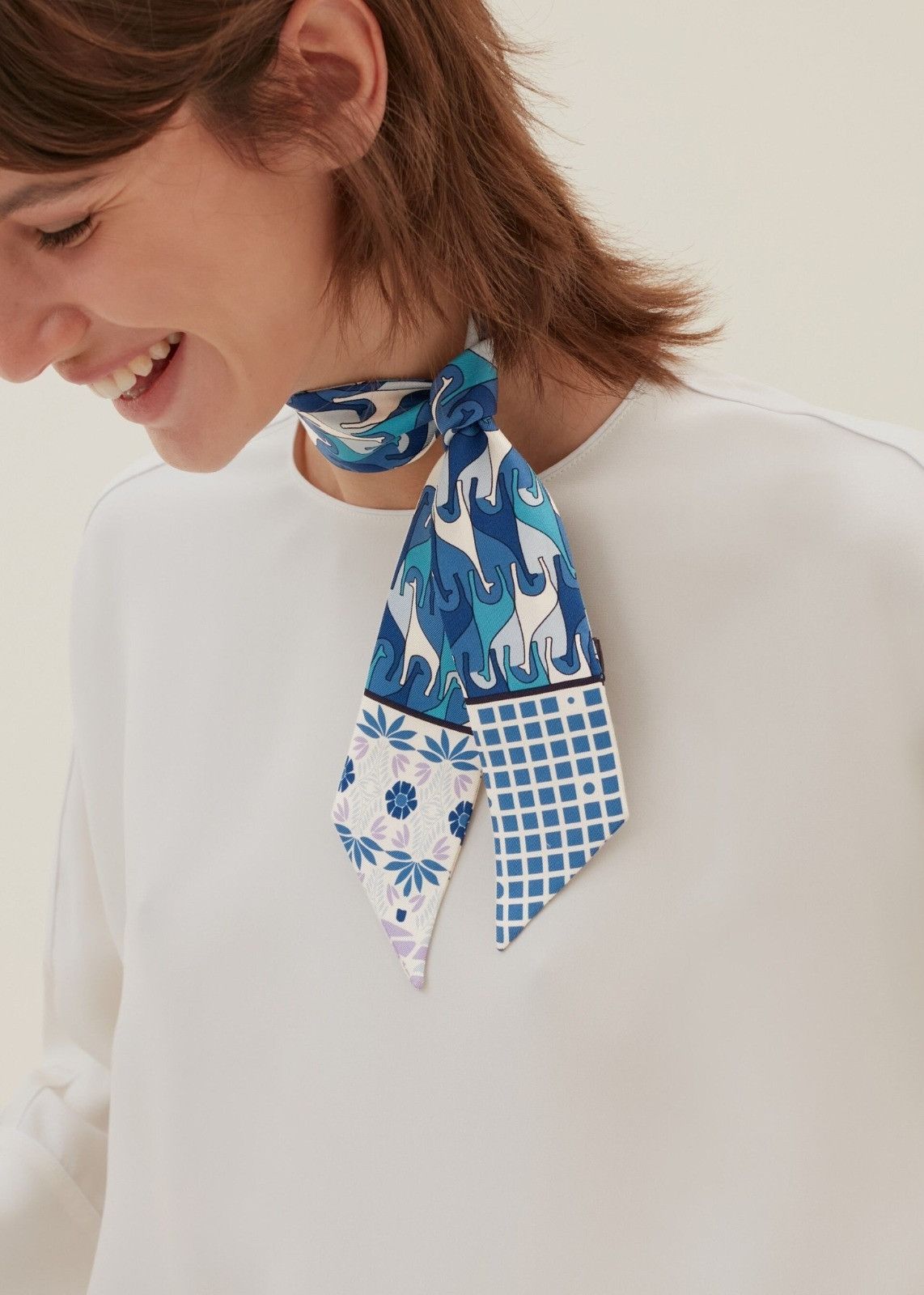 Loro Piana o1srvl11e0824 Size: OS / Regina Neck Scarf in Multicolor Size ONE SIZE - 2 Thumbnail