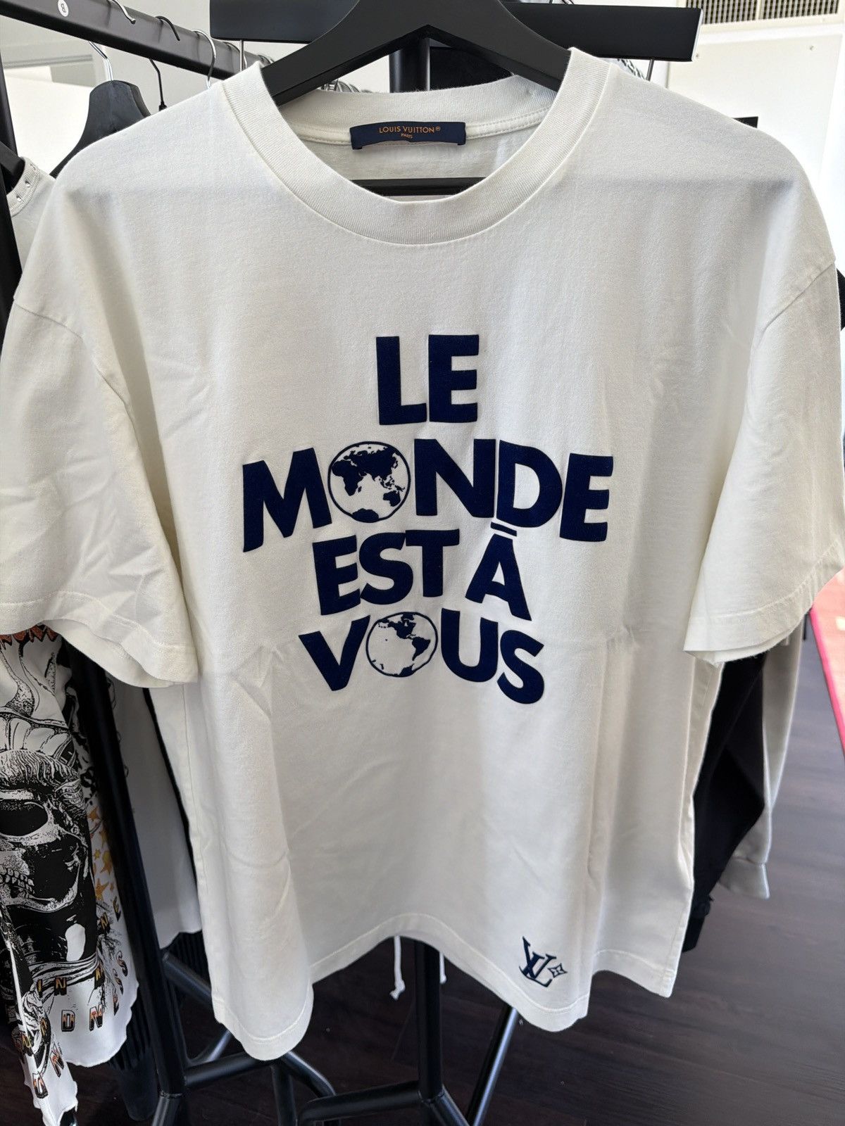Louis Vuitton Louis Vuitton Graphic Tee Size US XL / EU 56 / 4 - 1 Thumbnail