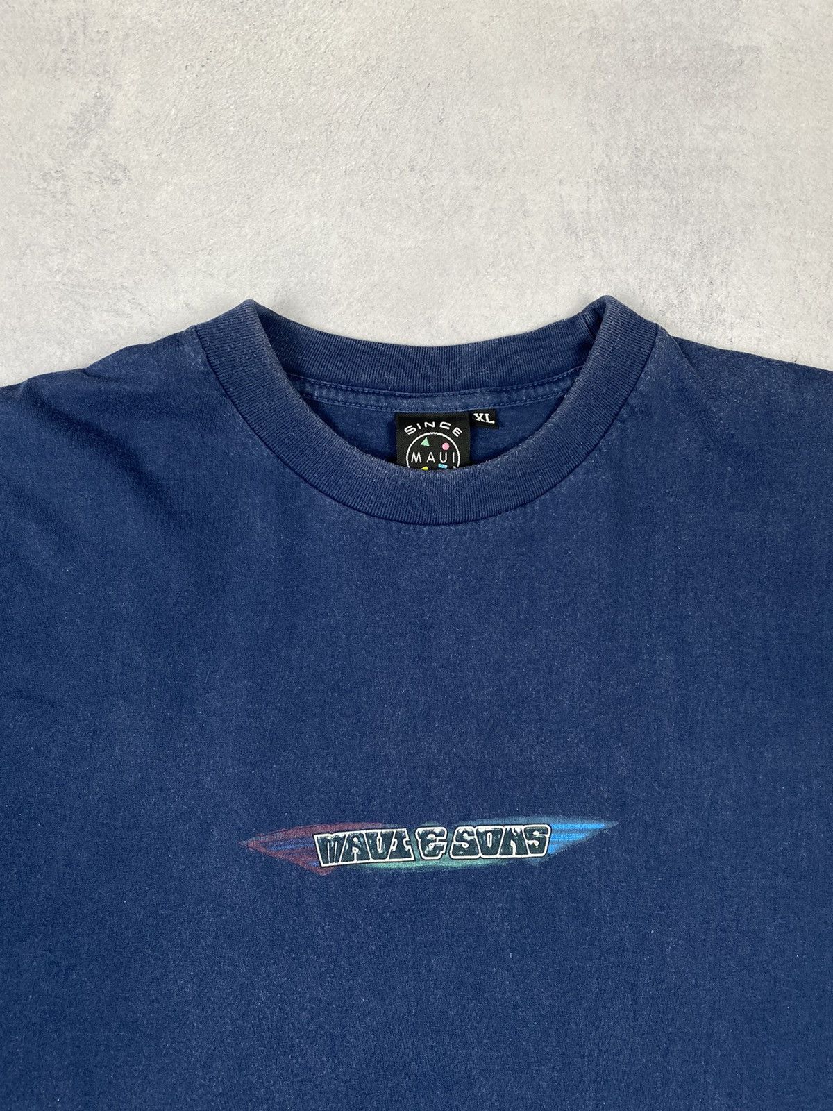 Maui and Sons × Vintage Vintage Maui and Sons Shark Warriors Surfing Graphic Tee Size US XL / EU 56 / 4 - 11 Thumbnail